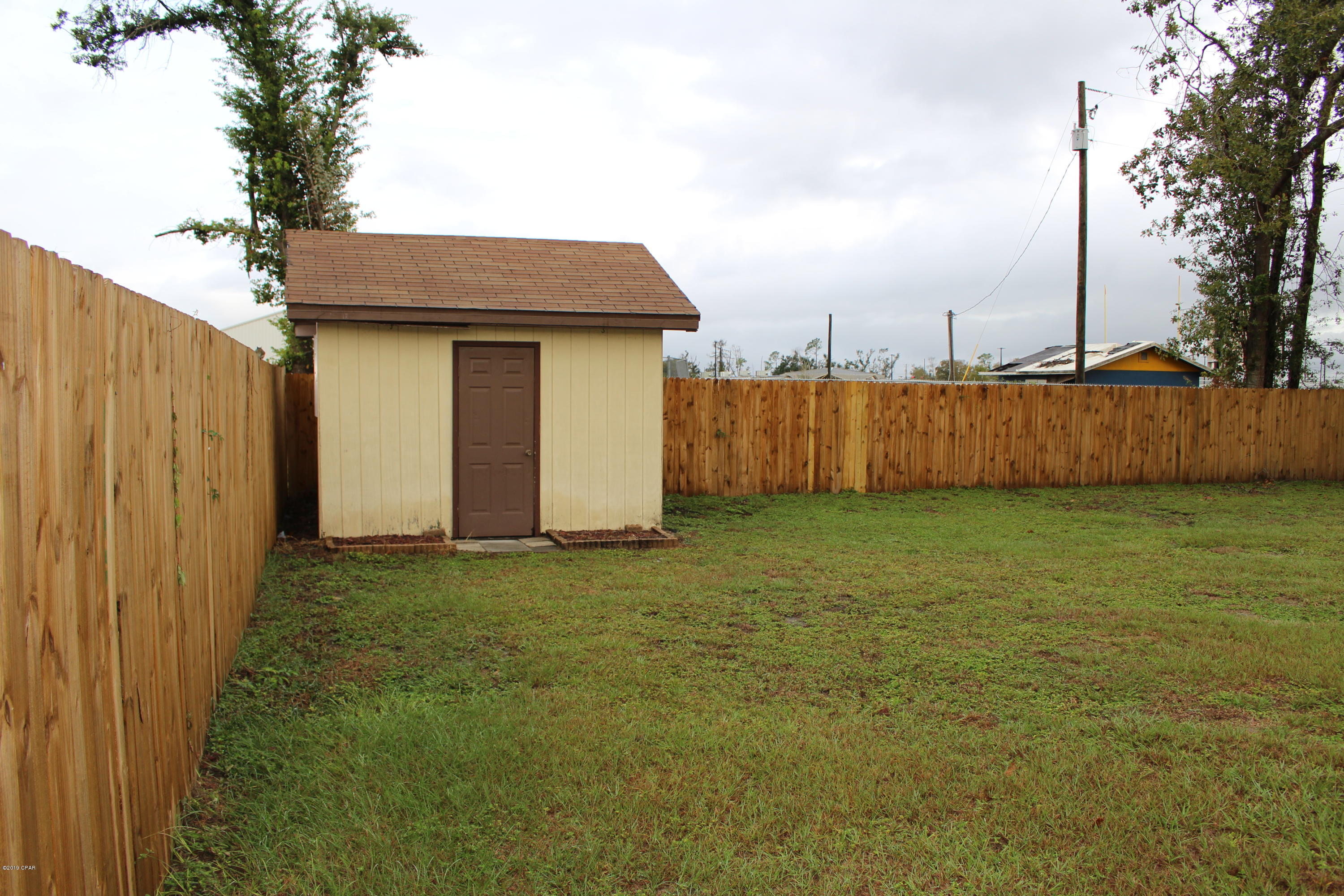 [No Recorded Subdiv] - Residential Lease