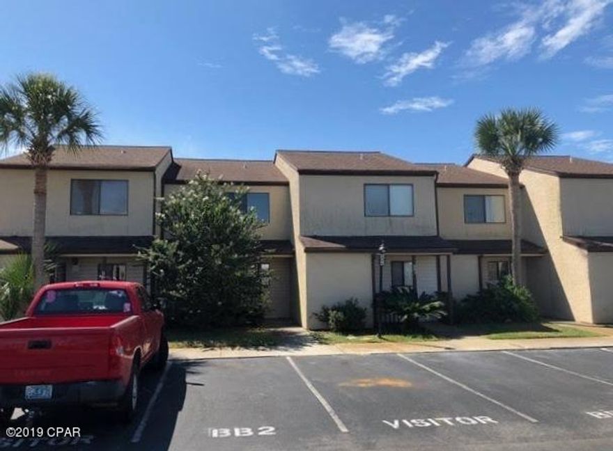Don't miss out on this investment opportunity. This condo offers 2 bedrooms,

1.5 baths and only minutes to beach access. The community offers a pool and

clubhouse. Some repairs and updates needed, take a look today!