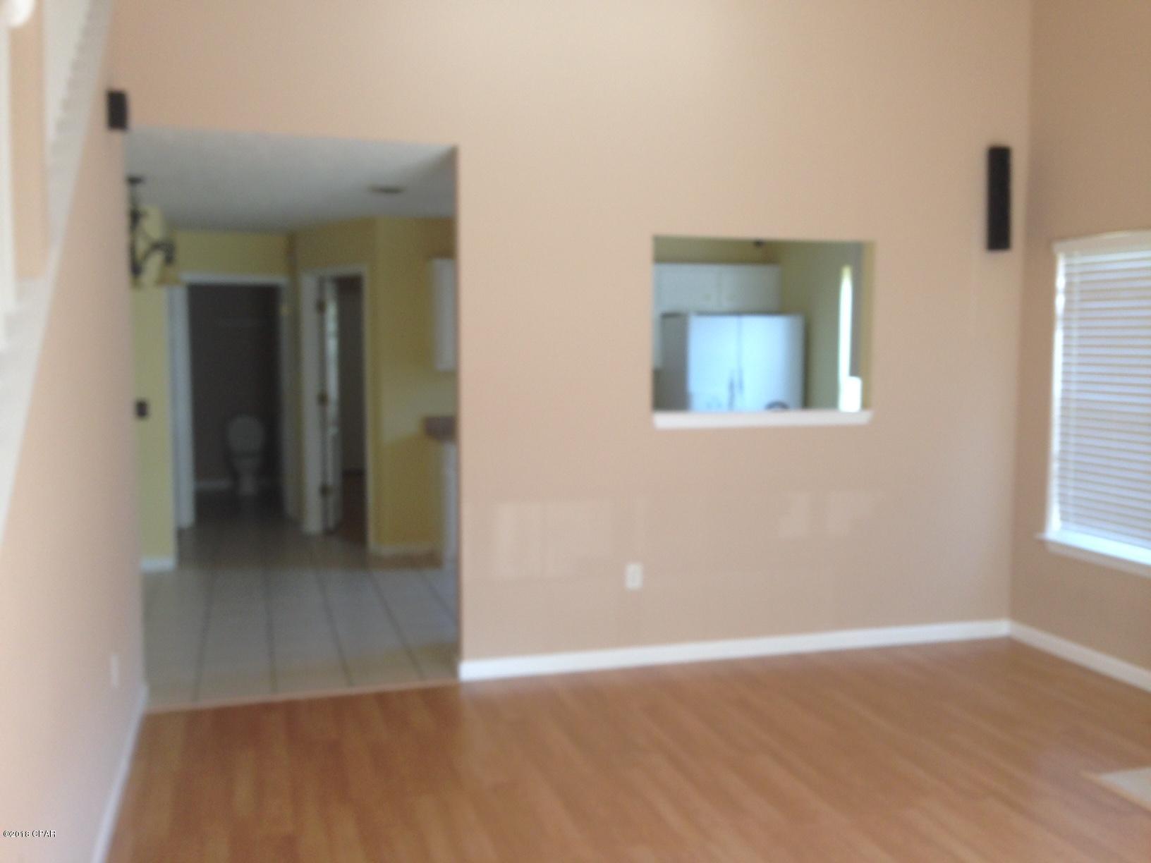 Summer Lace - Residential