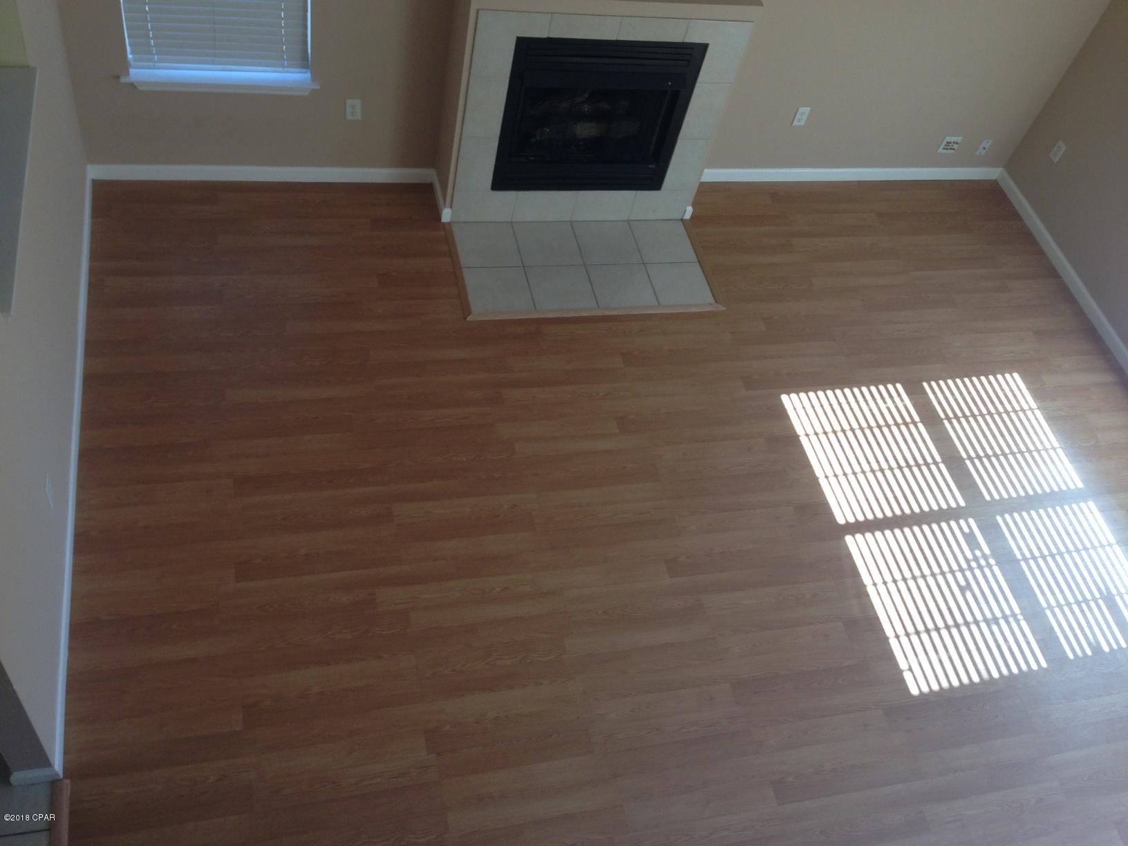 Summer Lace - Residential