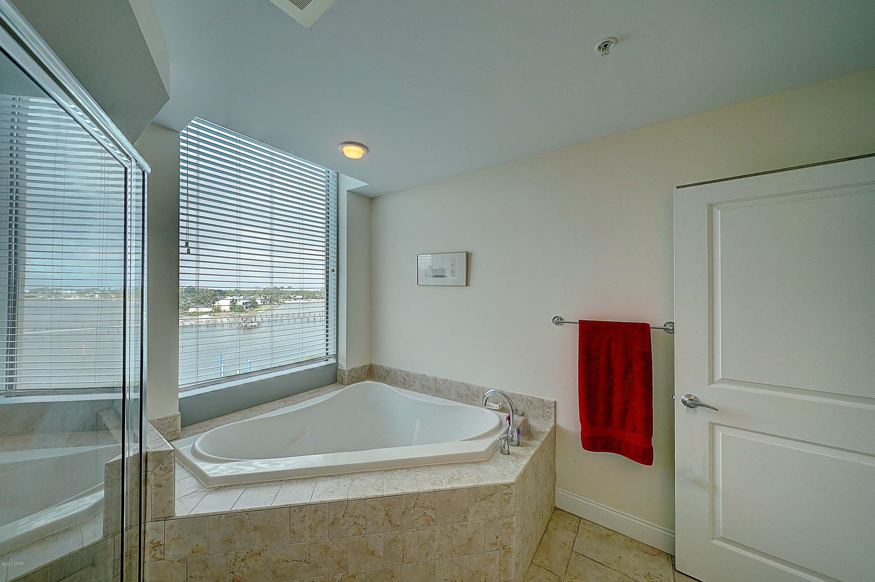 Marina Landing - Residential