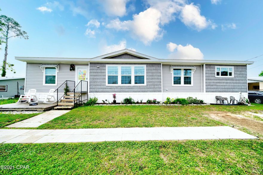 Beautiful modular house built in 2019 located off of 23rd street near the college. This spacious 3BD 2B house is ready to be made a HOME! Notice the high ceilings, large master suite, and well desired open floor plan between living room and kitchen. This house has so much to offer so come take a look today before its gone!