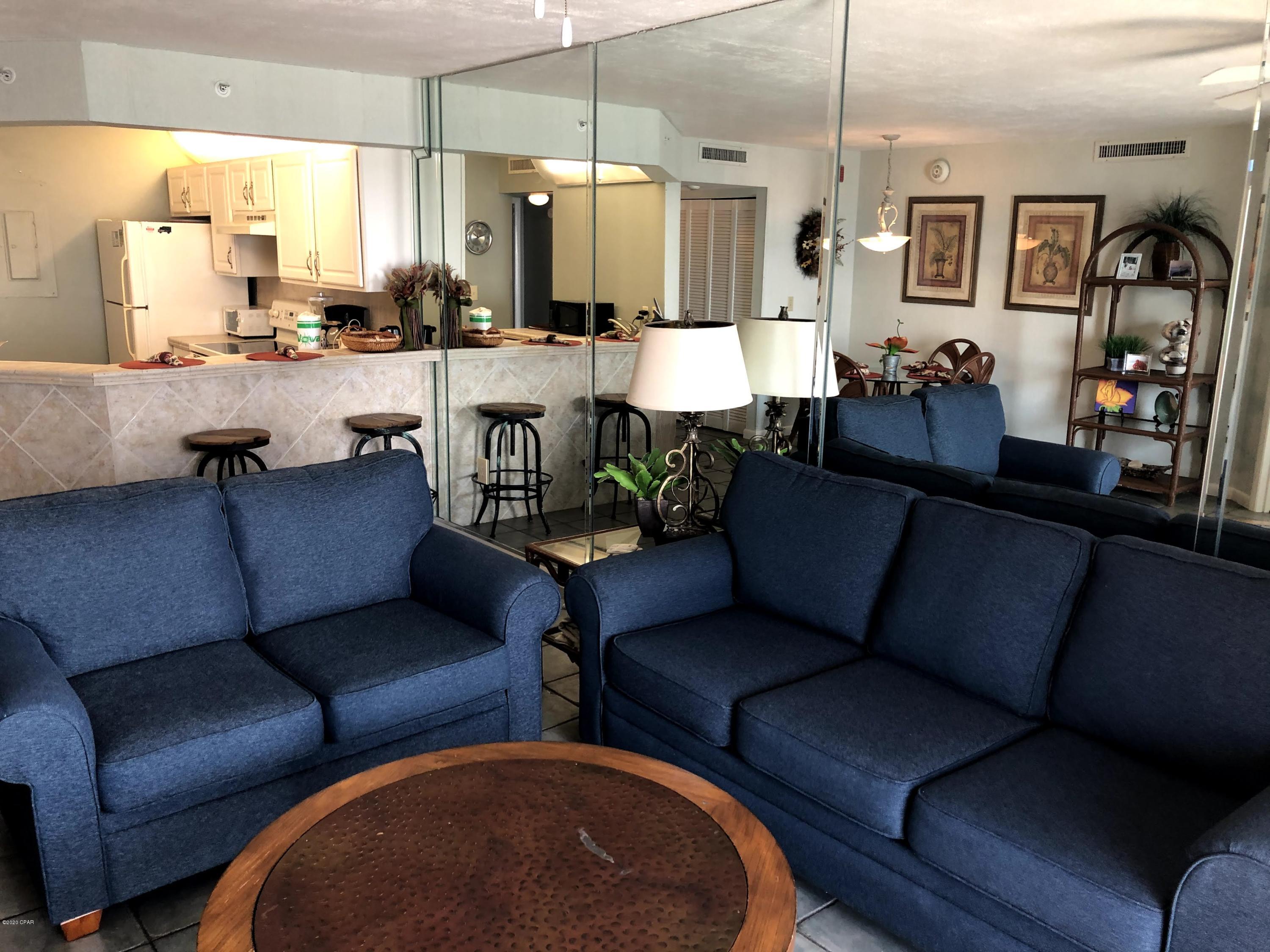 Summerhouse Condo. - Residential