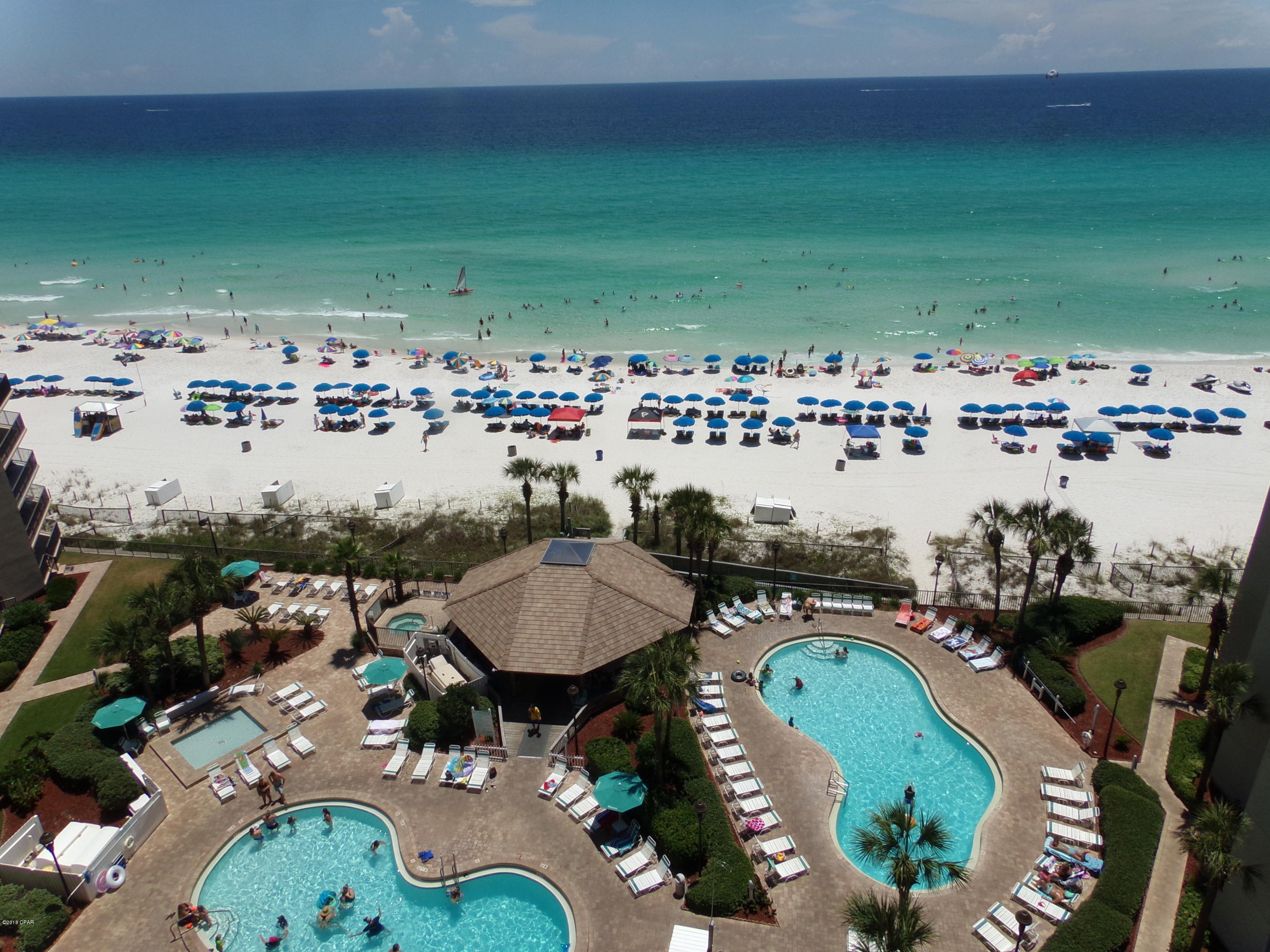 Summerhouse Condo. - Residential