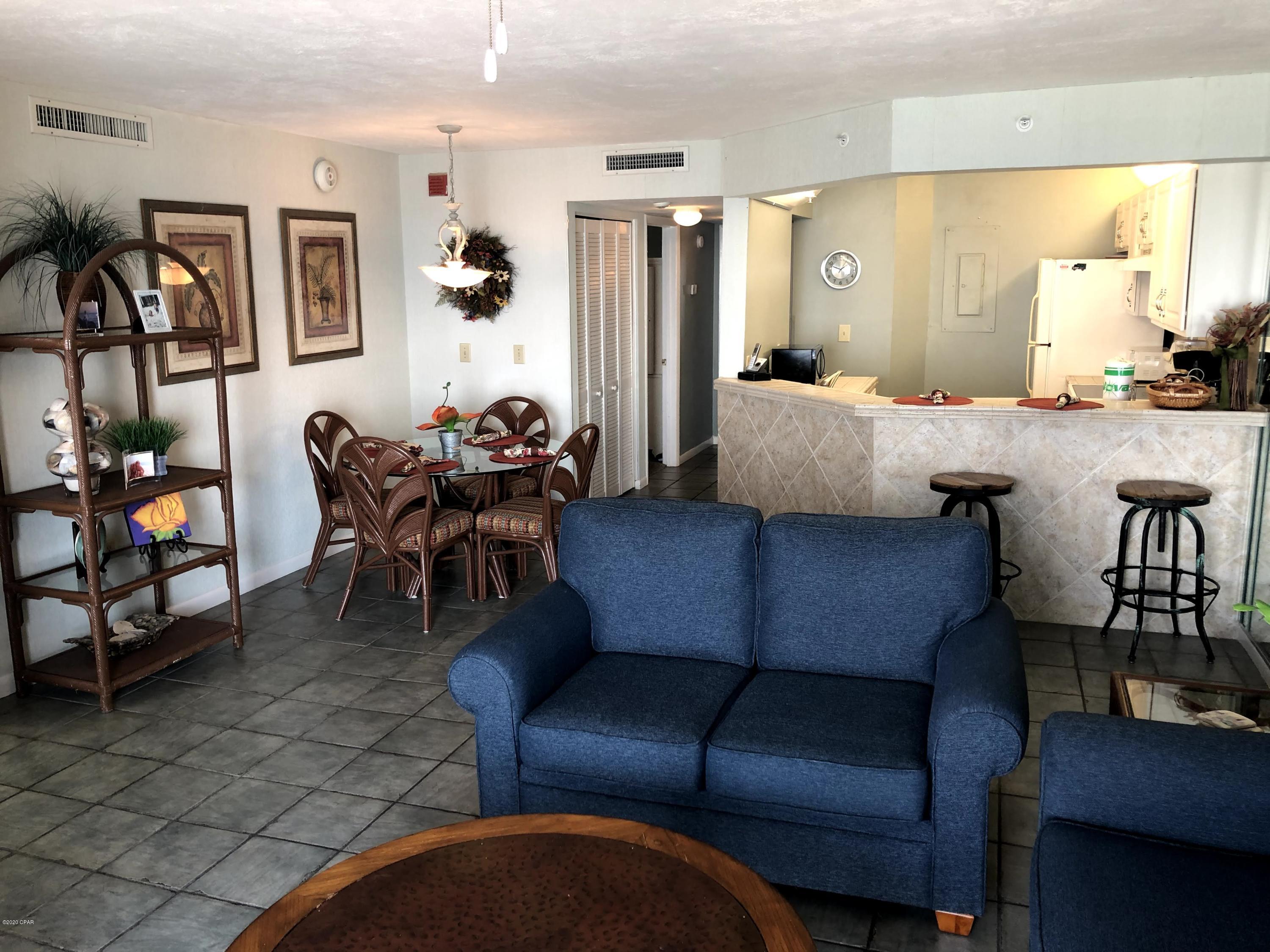 Summerhouse Condo. - Residential