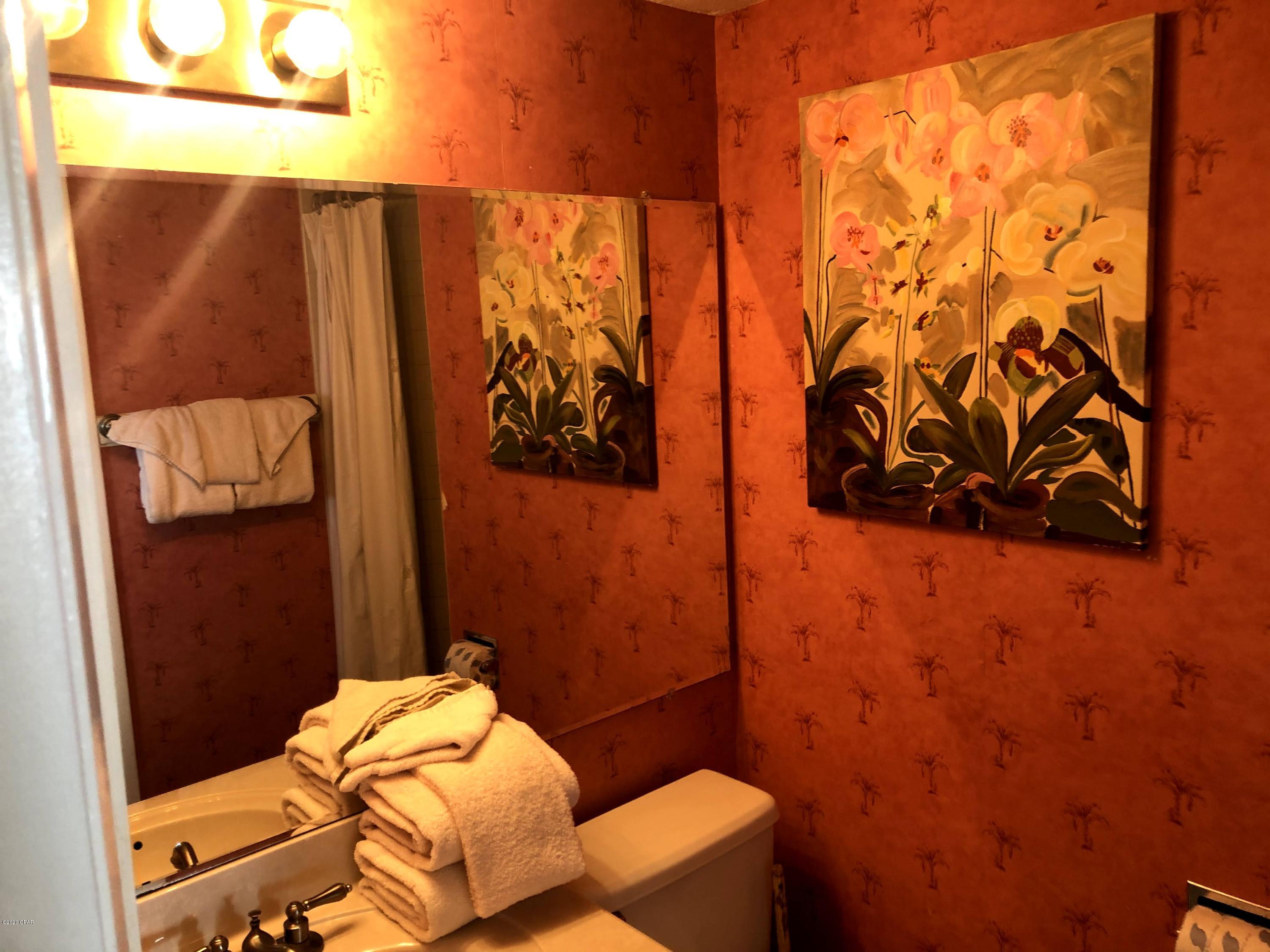 Summerhouse Condo. - Residential