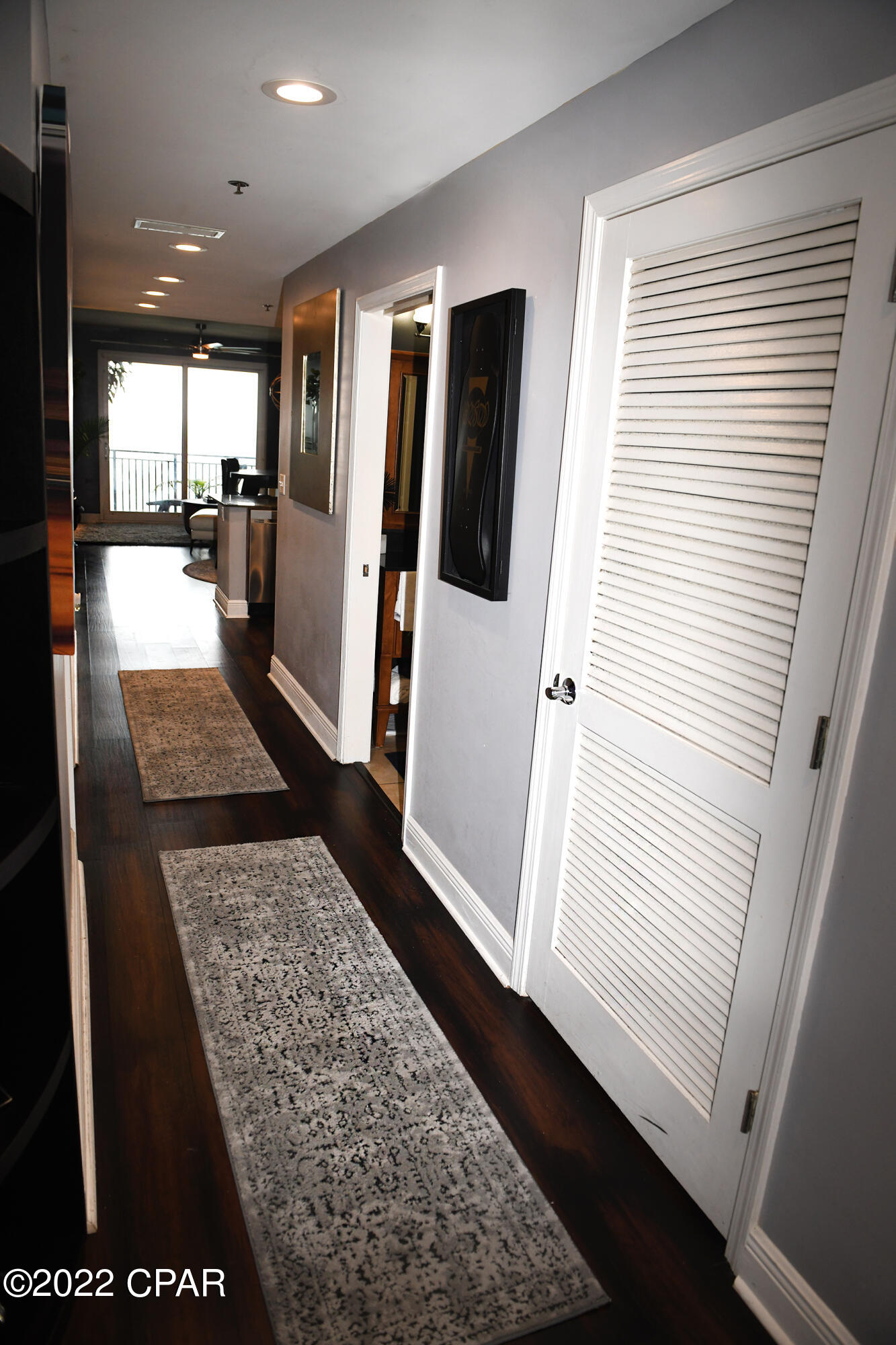 Sterling Breeze - Residential