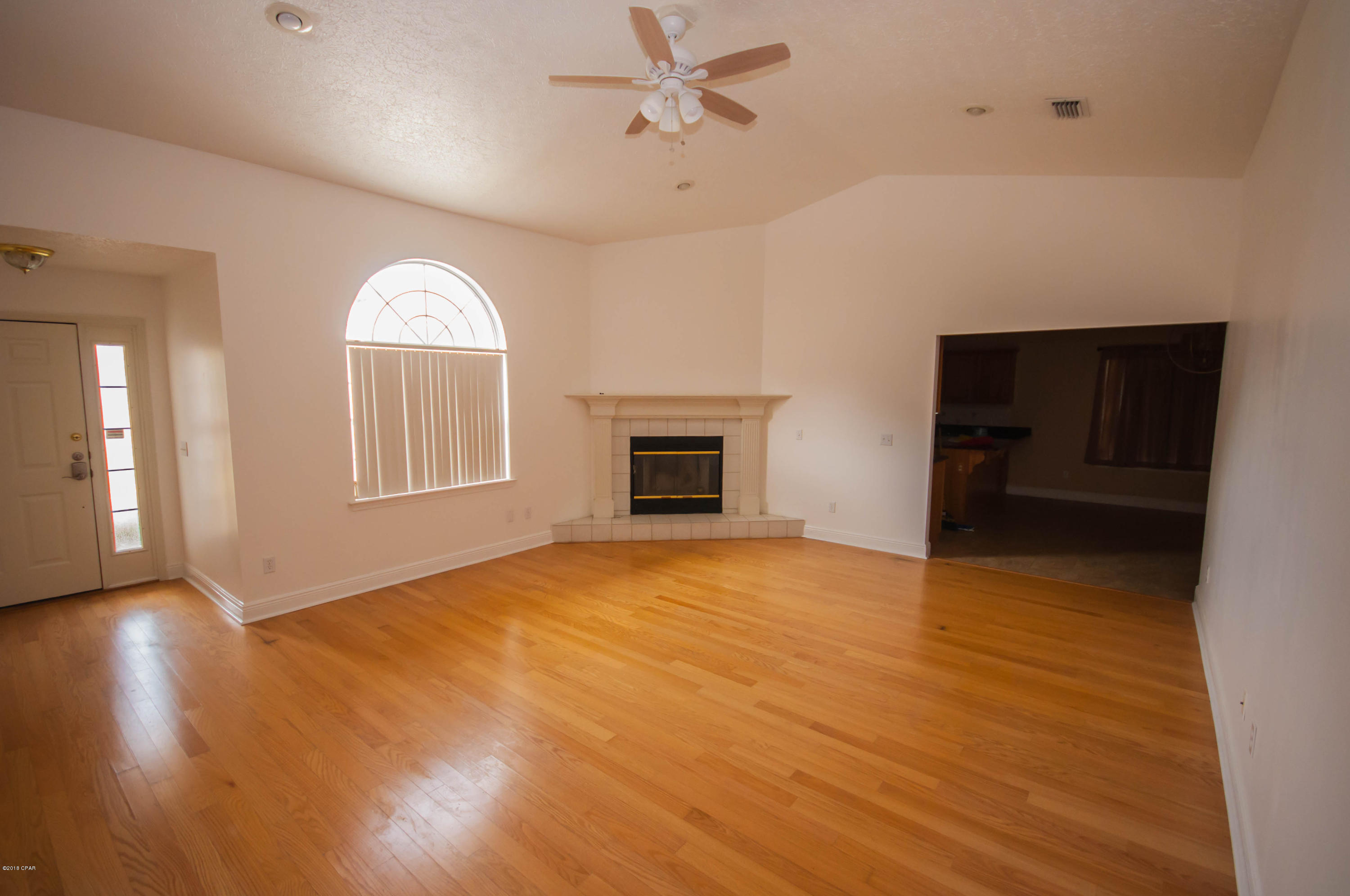 North Lagoon Oaks 8th Add - Residential