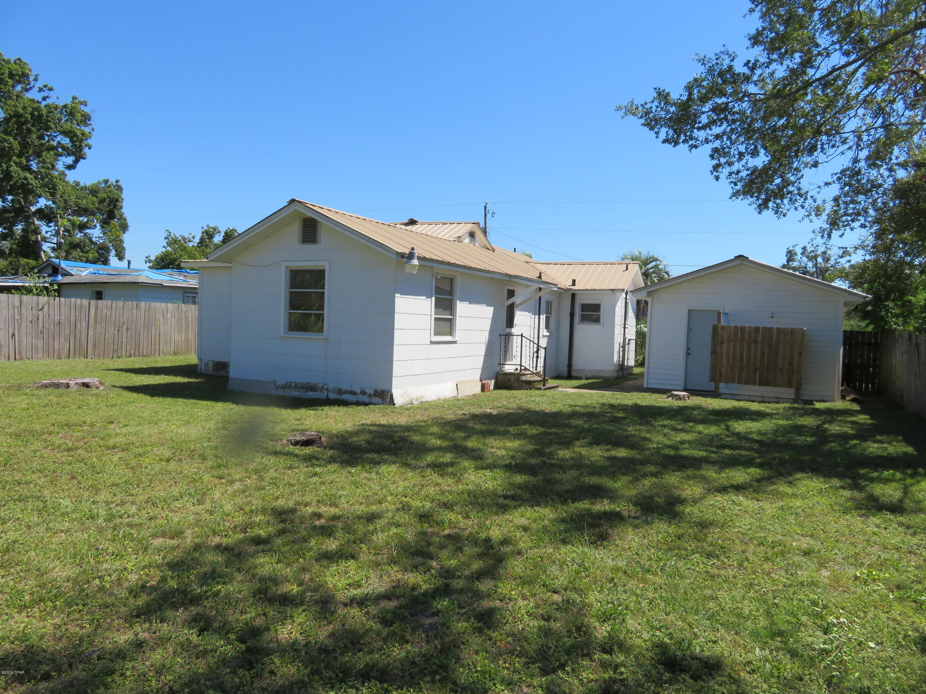 [No Recorded Subdiv] - Residential