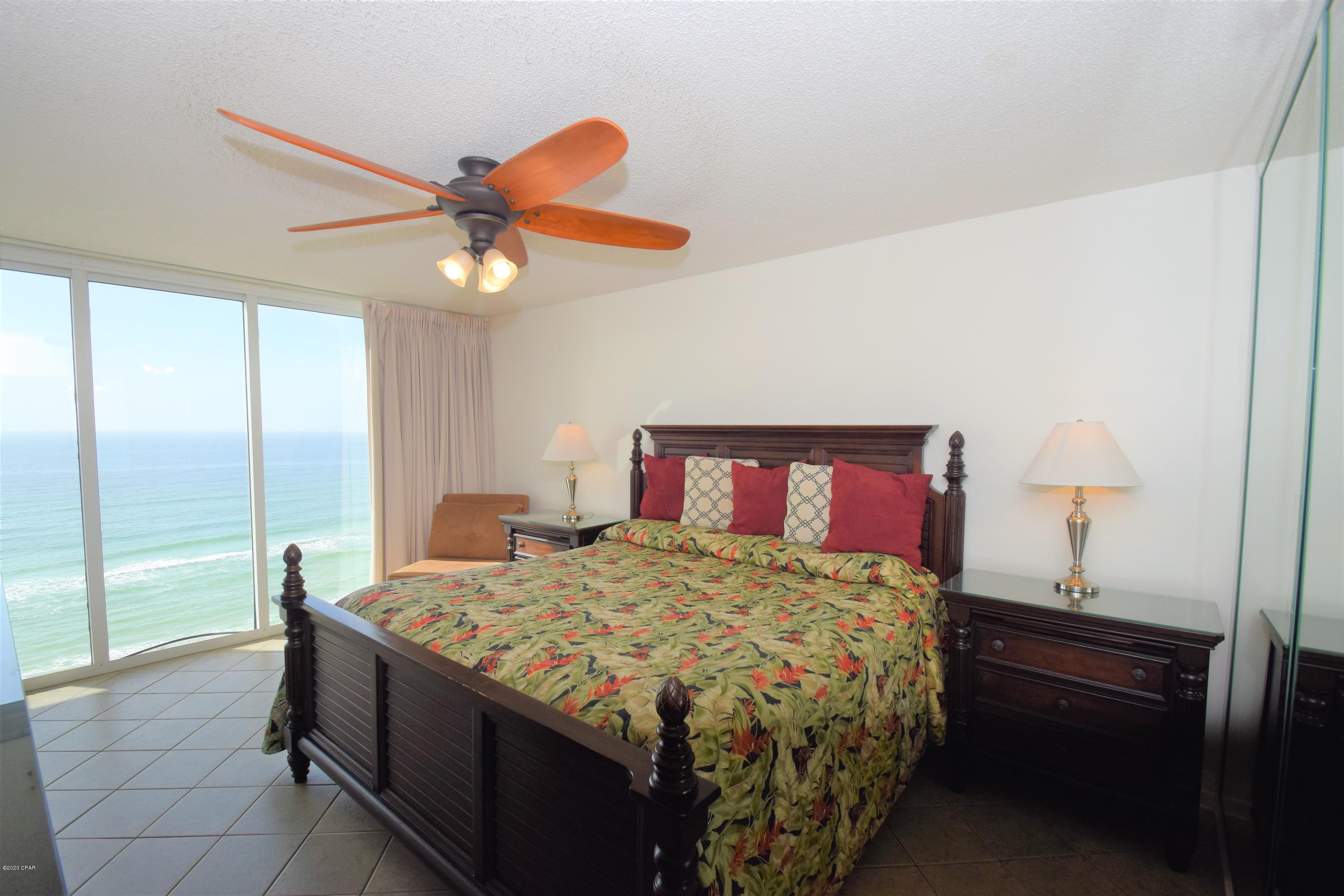 Long Beach Towers III - Residential