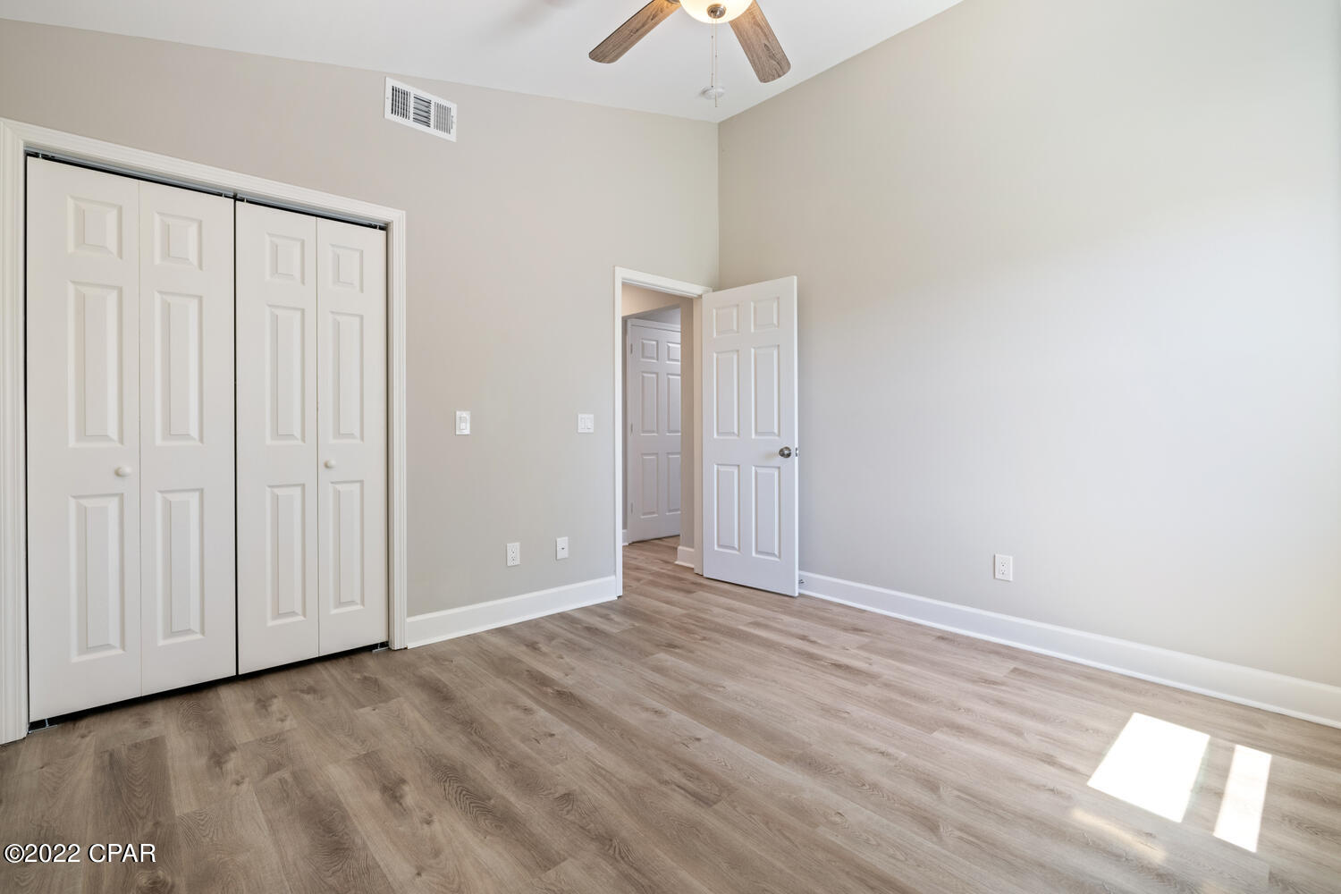 Belaire Estates U-6 - Residential