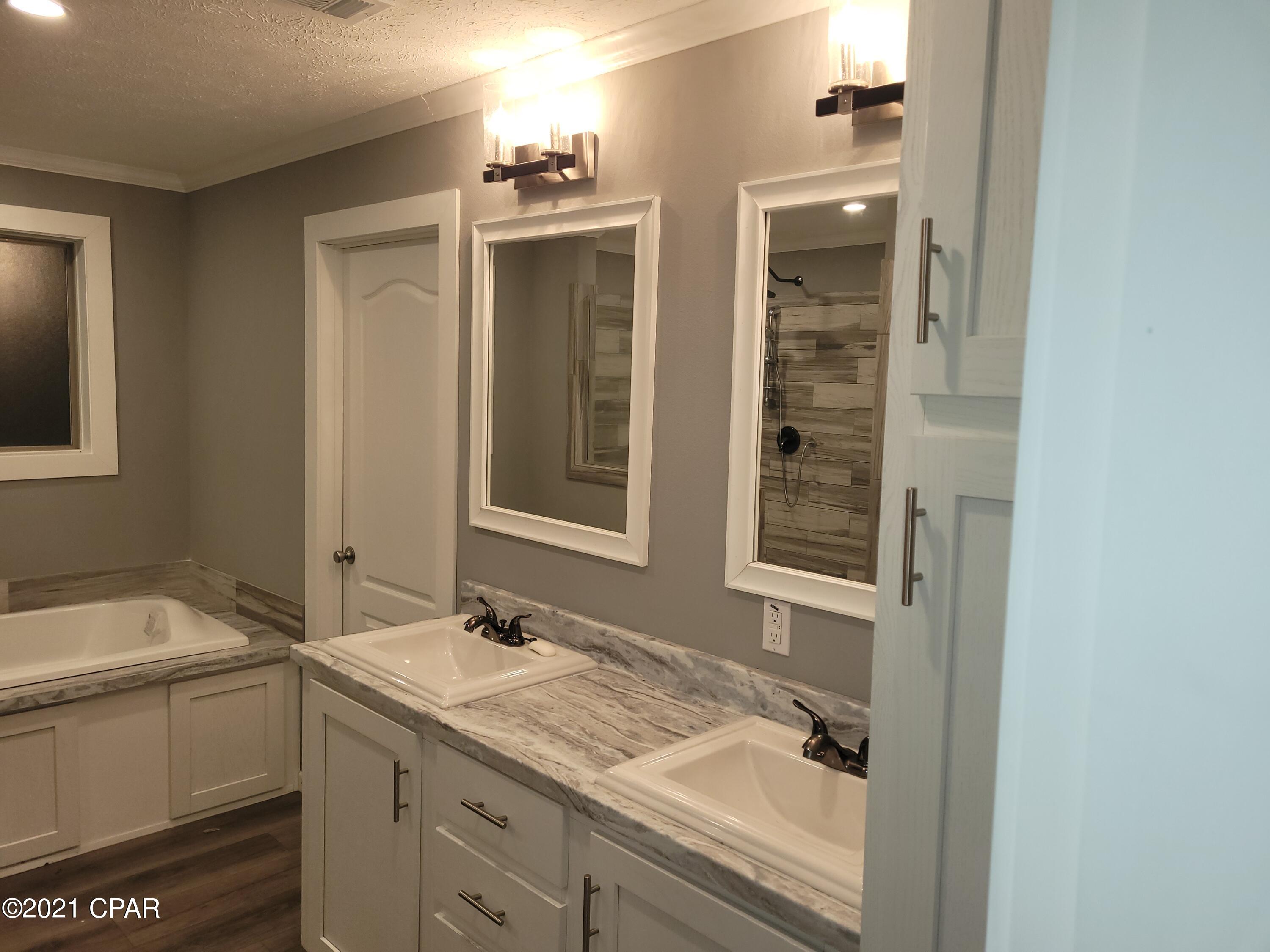 Bonifay - Residential