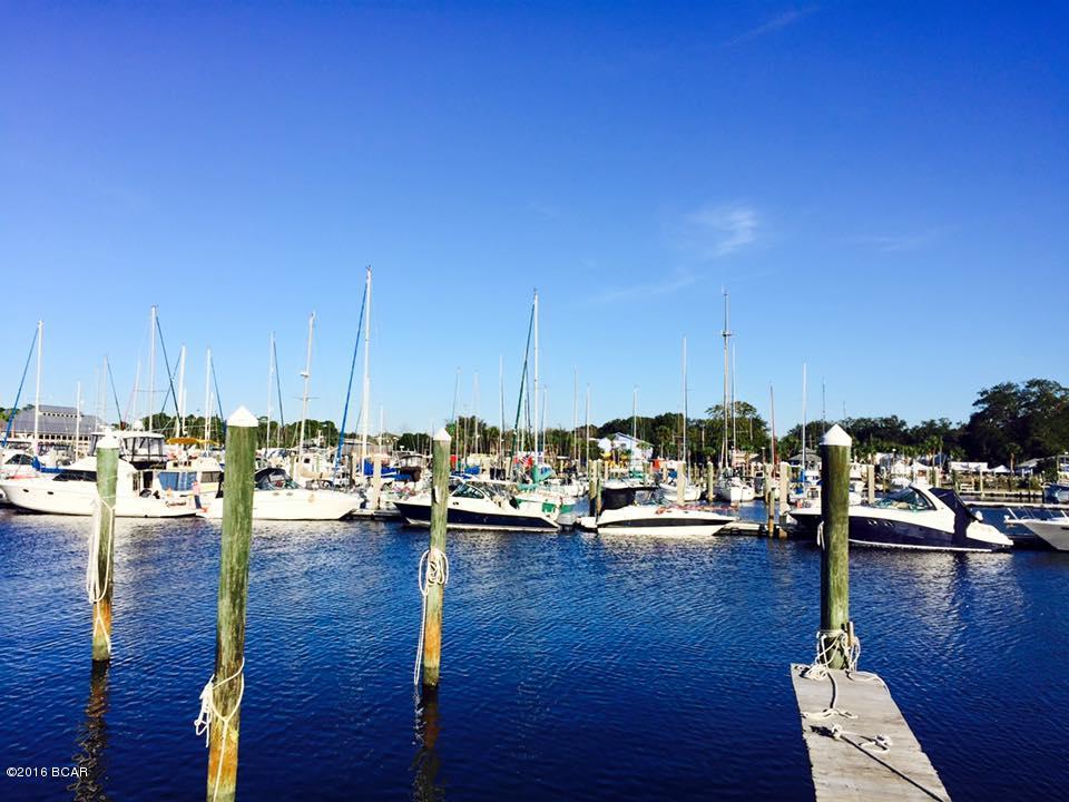 [No Recorded Subdiv] - Commercial Sale