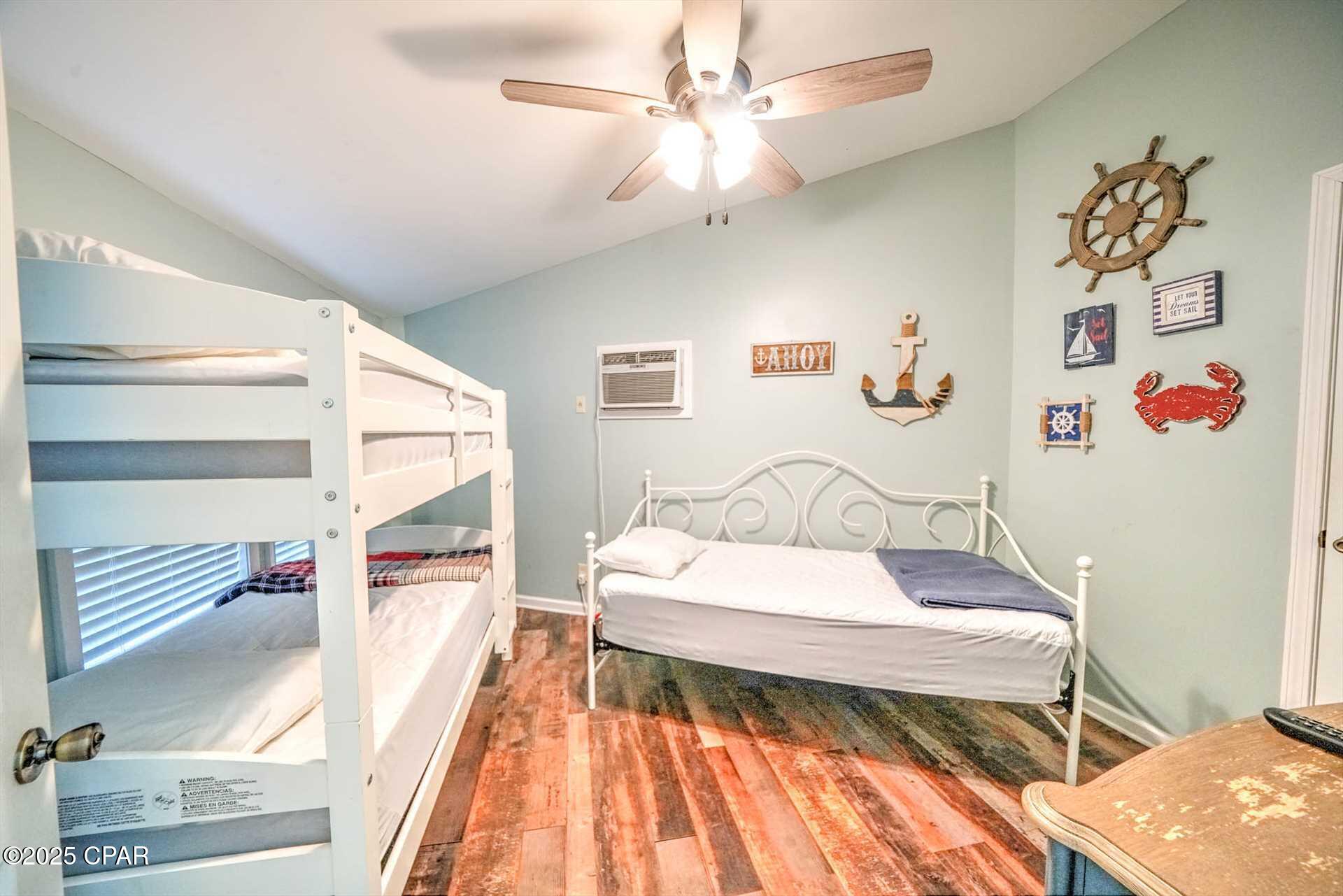 Venture Out Travel Trail - Residential