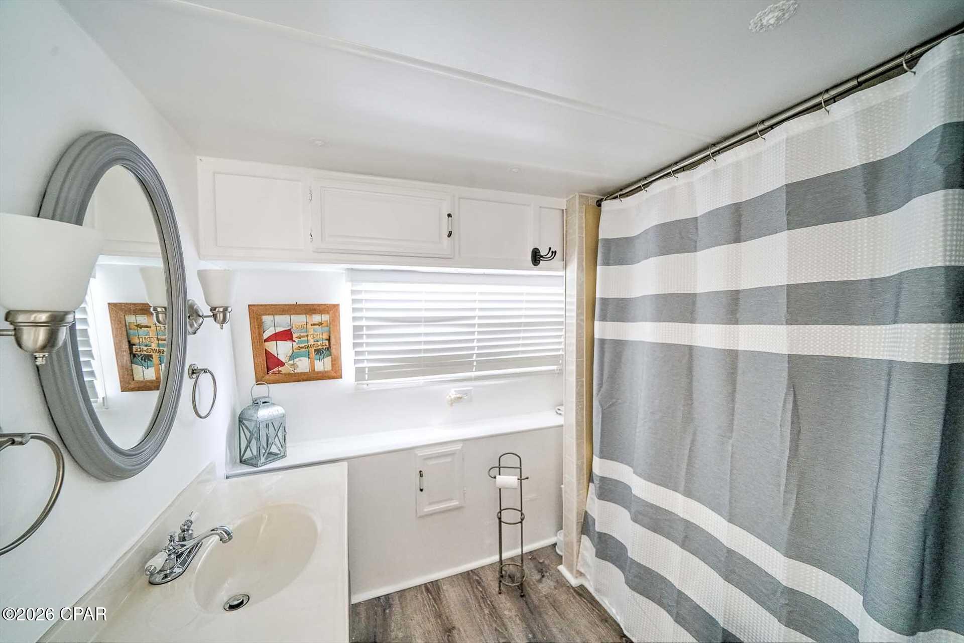 Venture Out Travel Trail - Residential