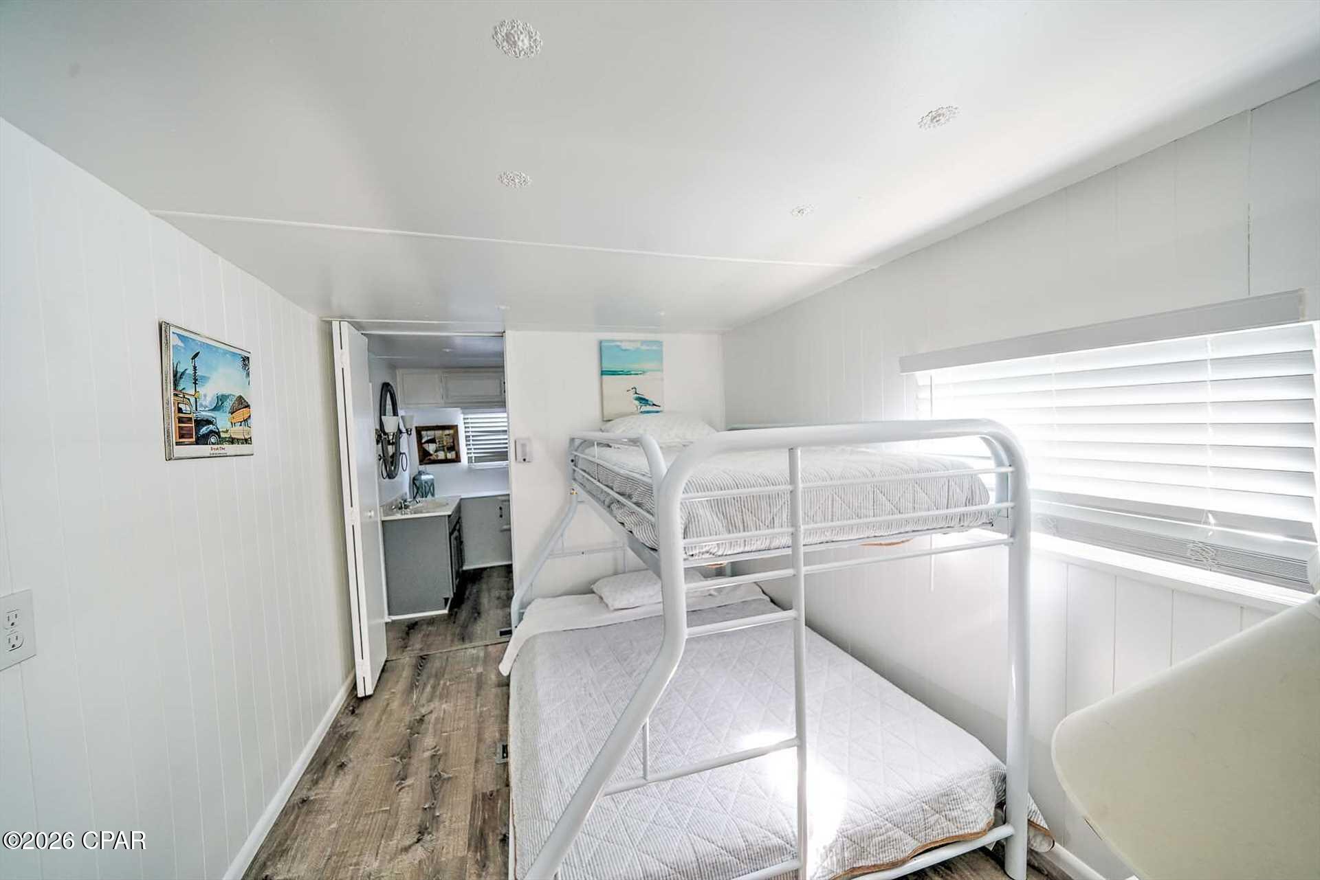 Venture Out Travel Trail - Residential