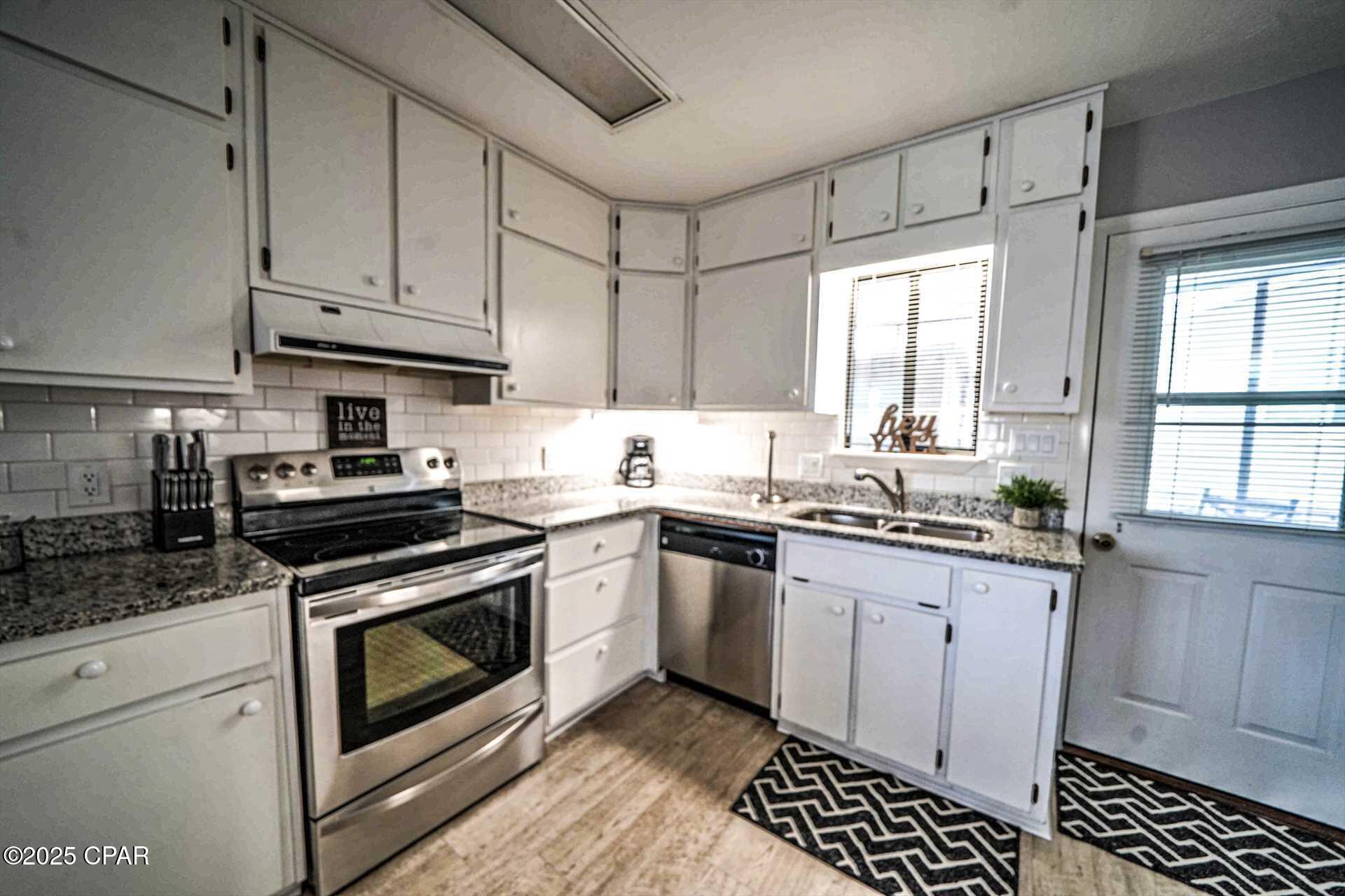 Venture Out Travel Trail - Residential