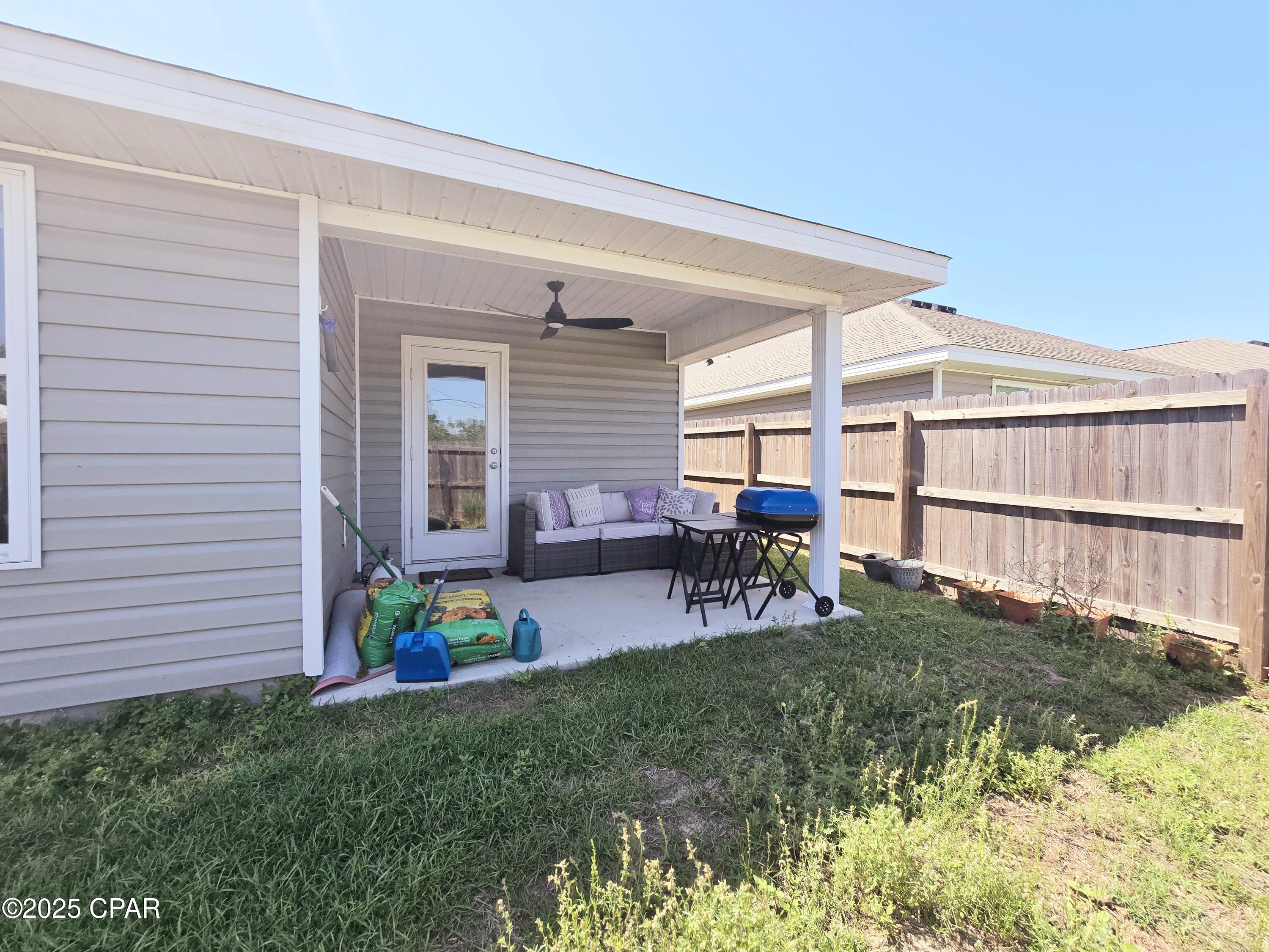 [No Recorded Subdiv] - Residential Lease
