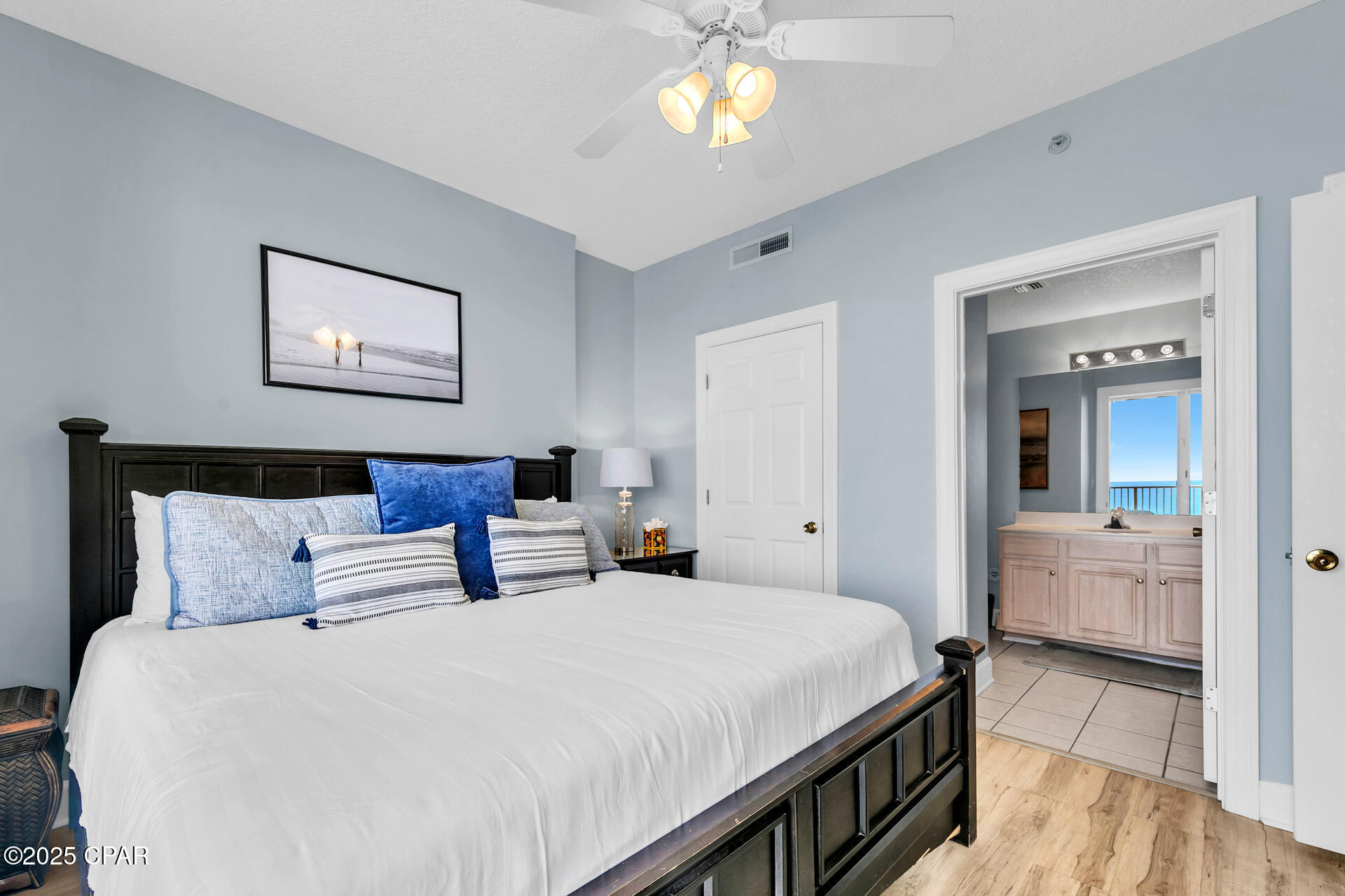 Emerald Isle - Residential