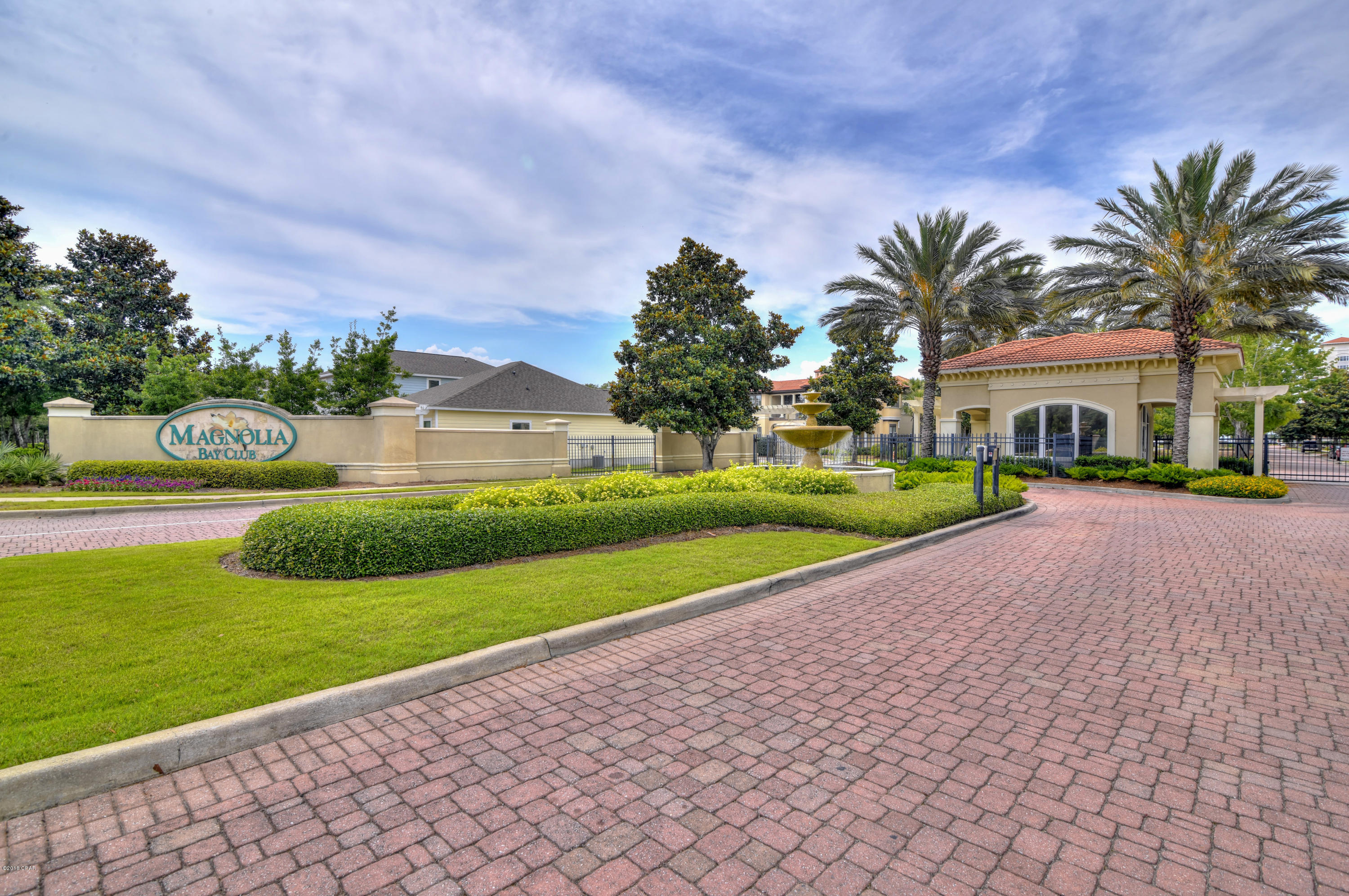 Magnolia Bay Club - Residential