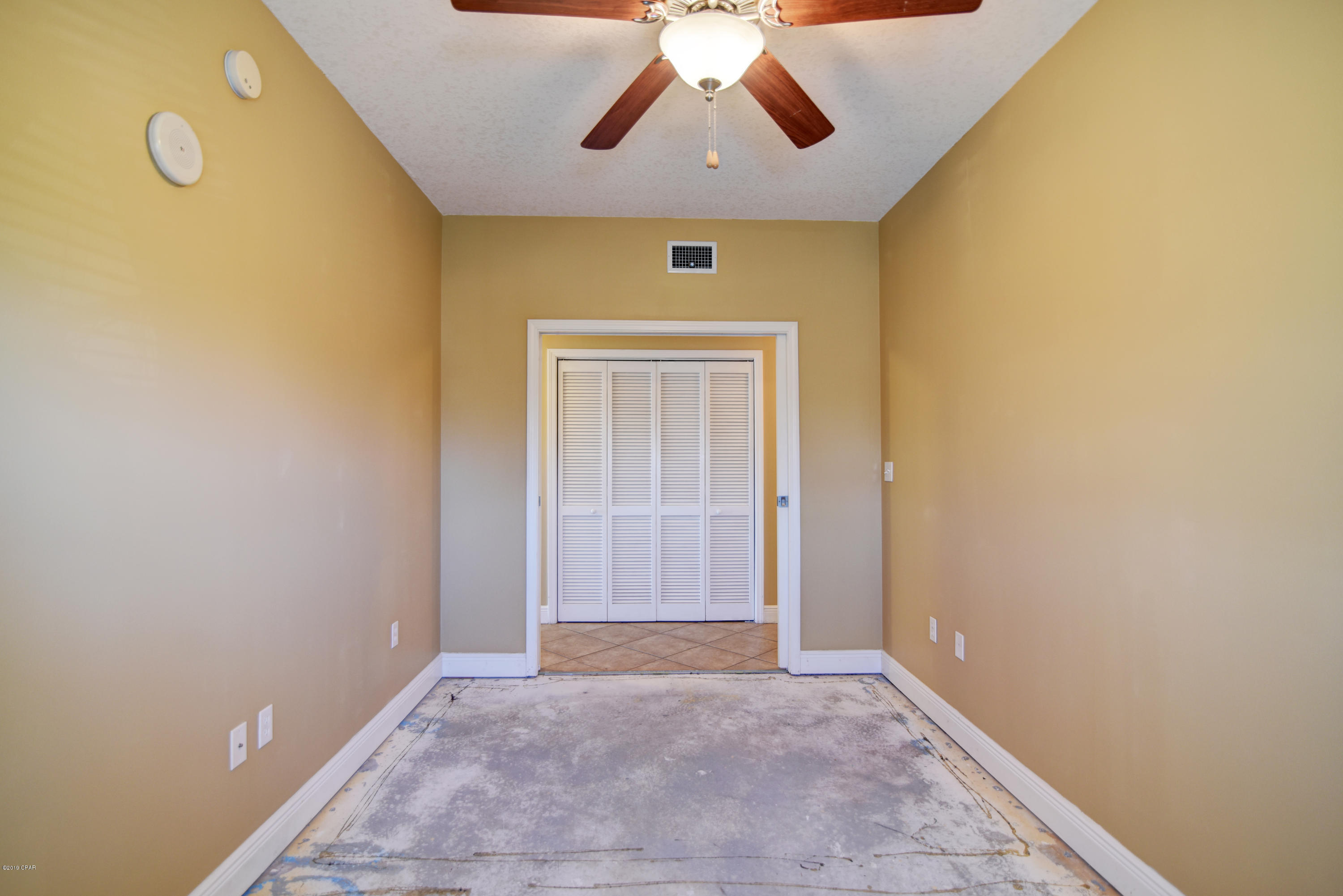 Magnolia Bay Club - Residential