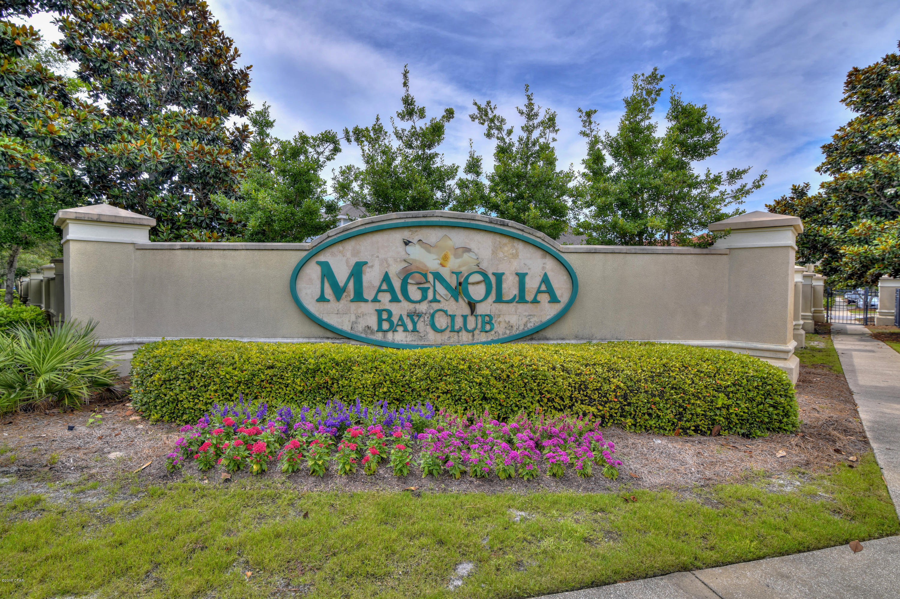 Magnolia Bay Club - Residential