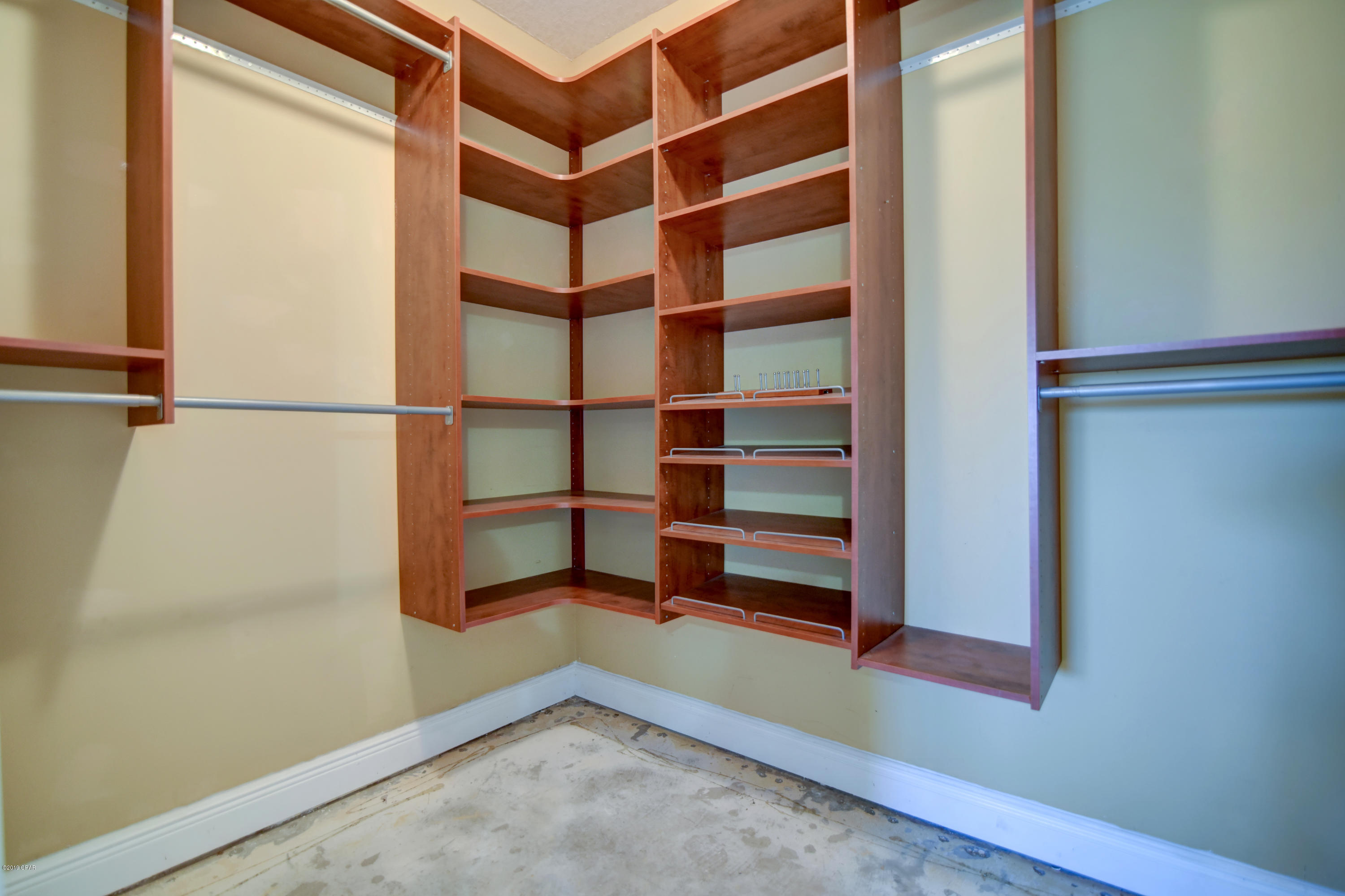 Magnolia Bay Club - Residential