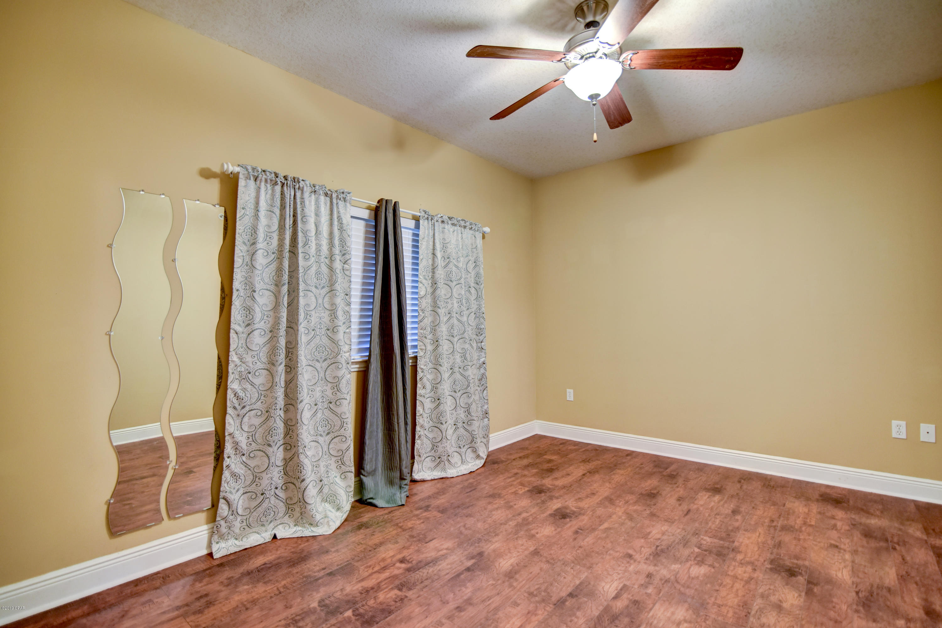 Magnolia Bay Club - Residential