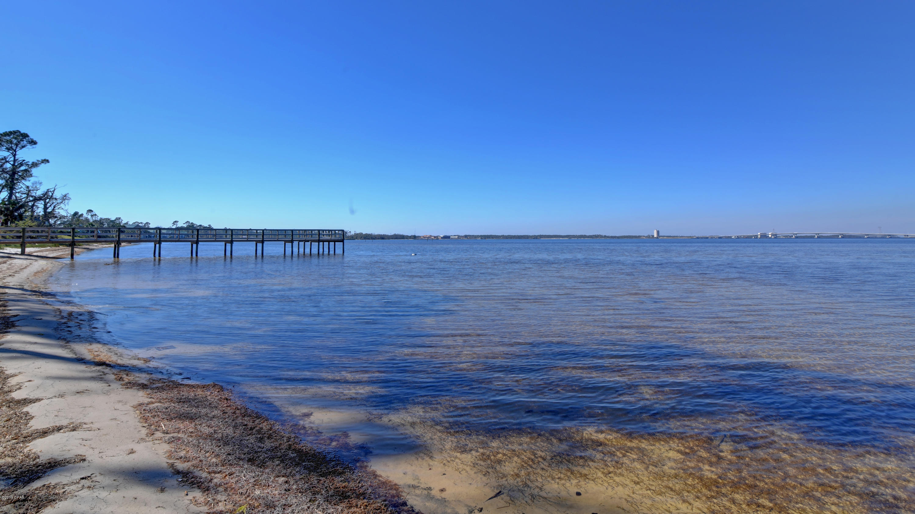 Magnolia Bay Club - Residential