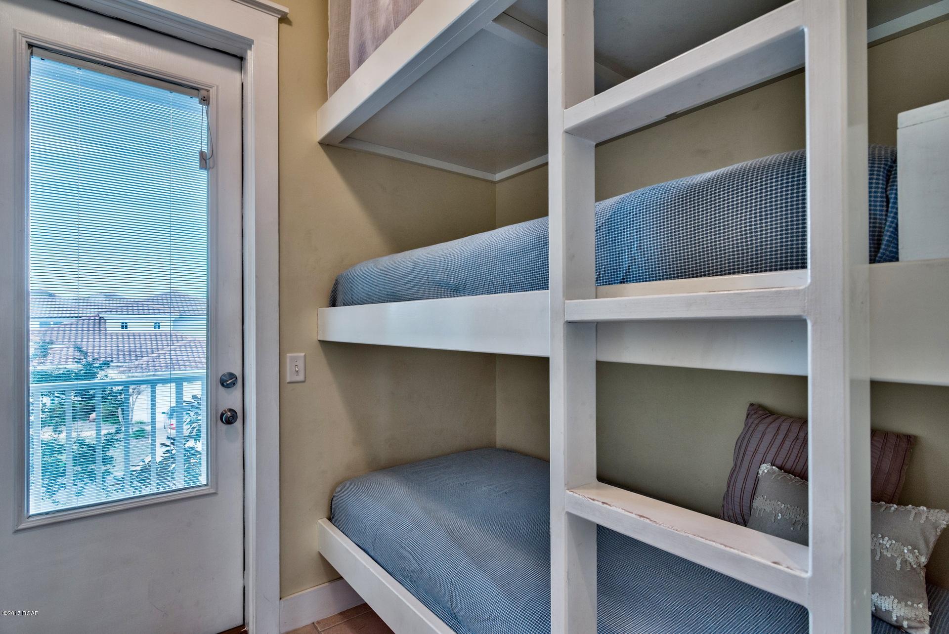 La Valencia Beach Resort - Residential