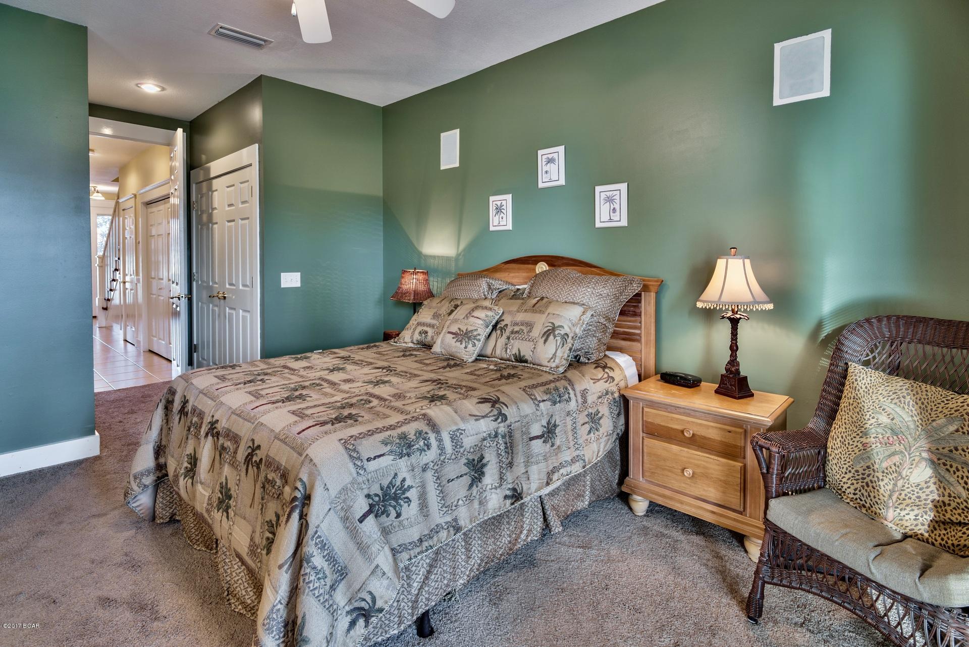 La Valencia Beach Resort - Residential