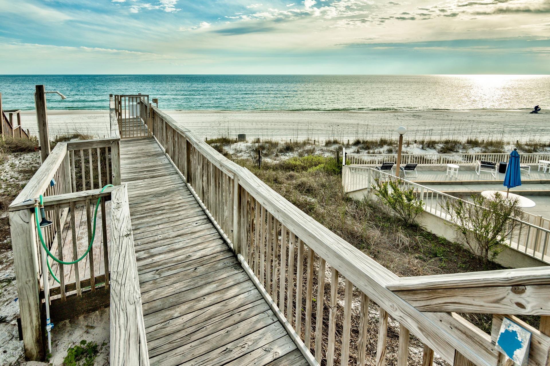 La Valencia Beach Resort - Residential