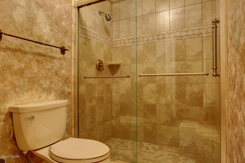 Belaire Estates U-1 Replat - Residential