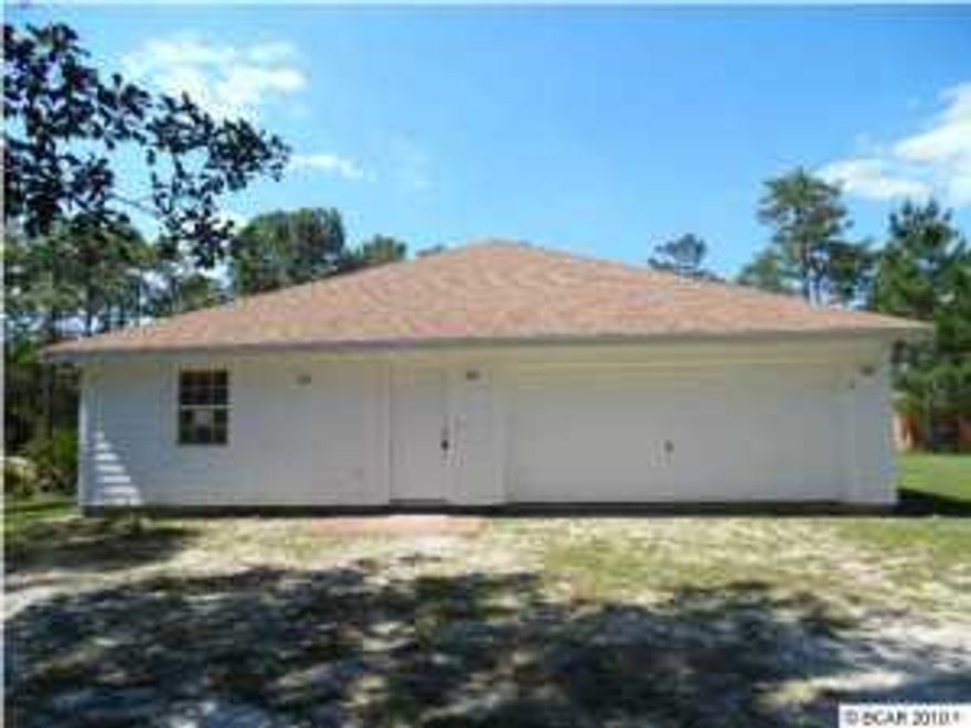 Highest and Best by 05/07/2015 at 3:00 P.M. This home has been newly renovated with new interior and exterior paint. New wall to wall carpet and appliances. Located in a very nice quite neighborhood. Close drive, to all the shopping amenities that Hwy 30A has to offer. Septic Pump will be installed before closing. This home is eligibly for the Freddie Mac First Look Initiative good through 05/20/15. During the first 20 days a home is listed for sale in the MLS, only offers from owner-occupants, public entities or their designated partners will be considered. Offers from investor purchasers may be submitted, but they will not be considered until after the initial 20 days of the listing. Seller is offering ''Special Financing'' to qualified buyers. Seller will offer an allowance up to $5