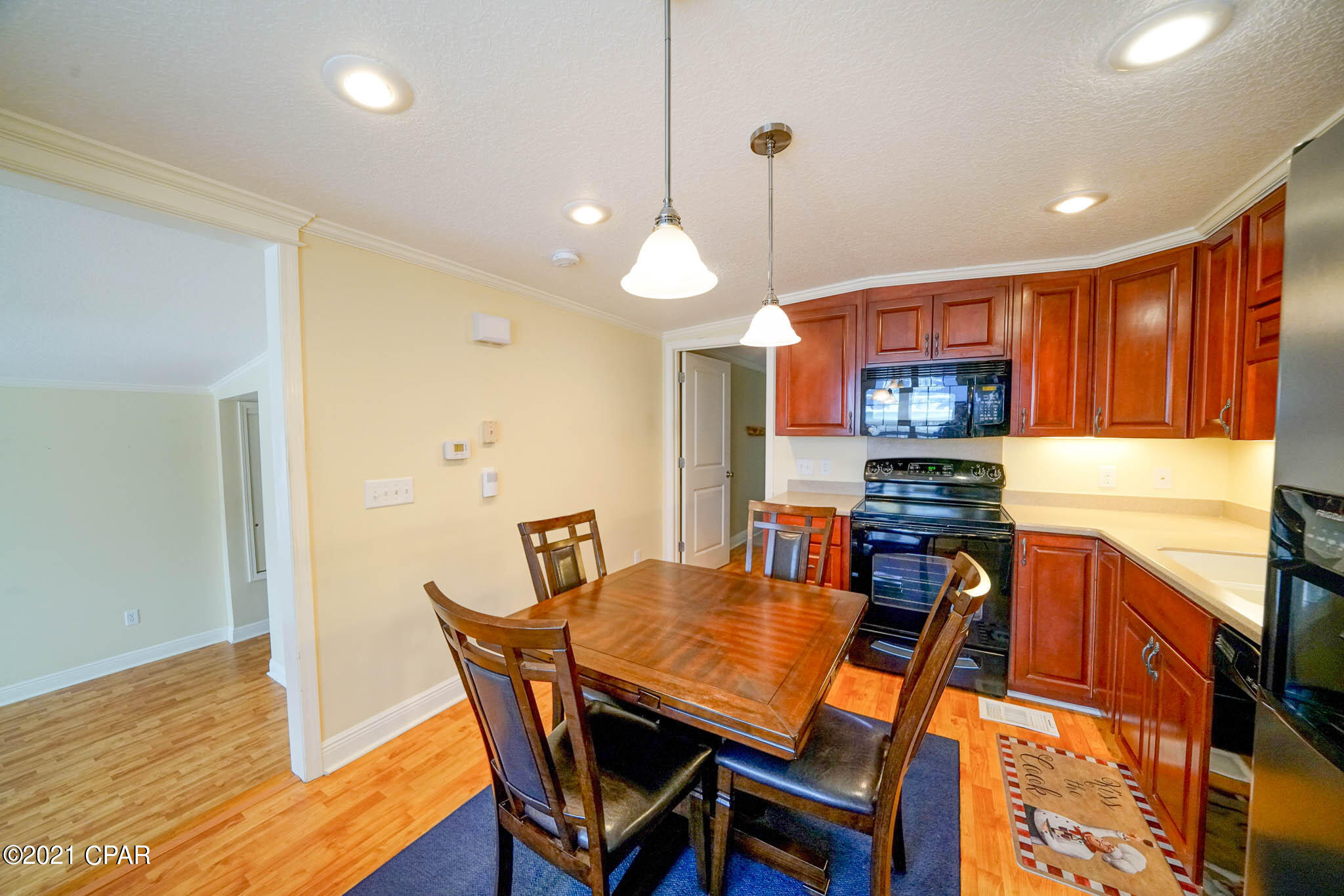 Venture Out Travel Trail - Residential