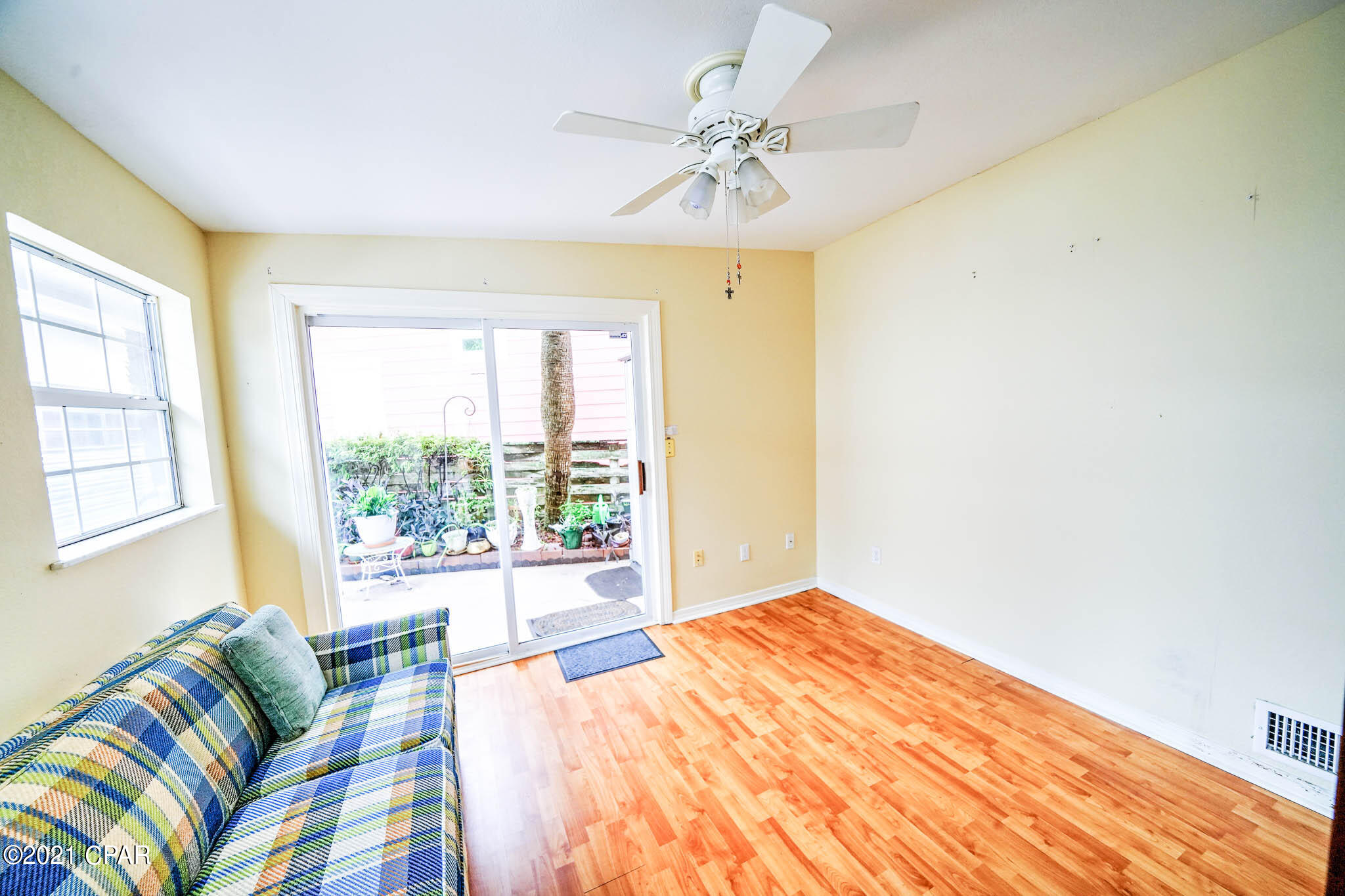 Venture Out Travel Trail - Residential