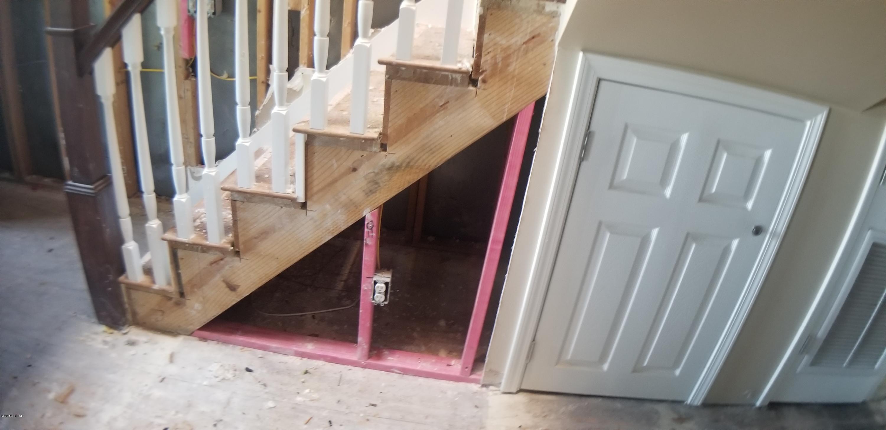 Venetian Villa - Residential