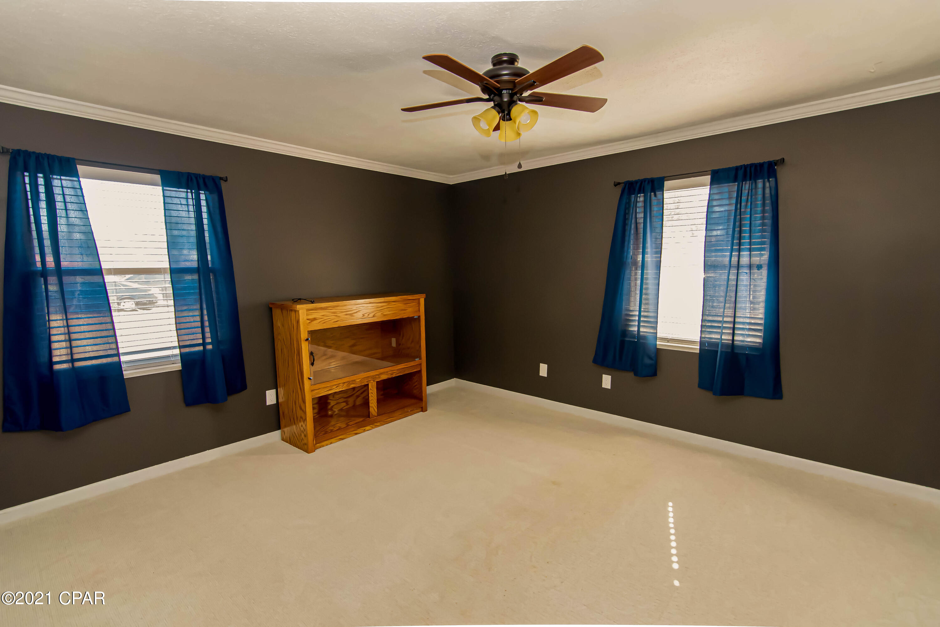 Imperial Oaks - Residential