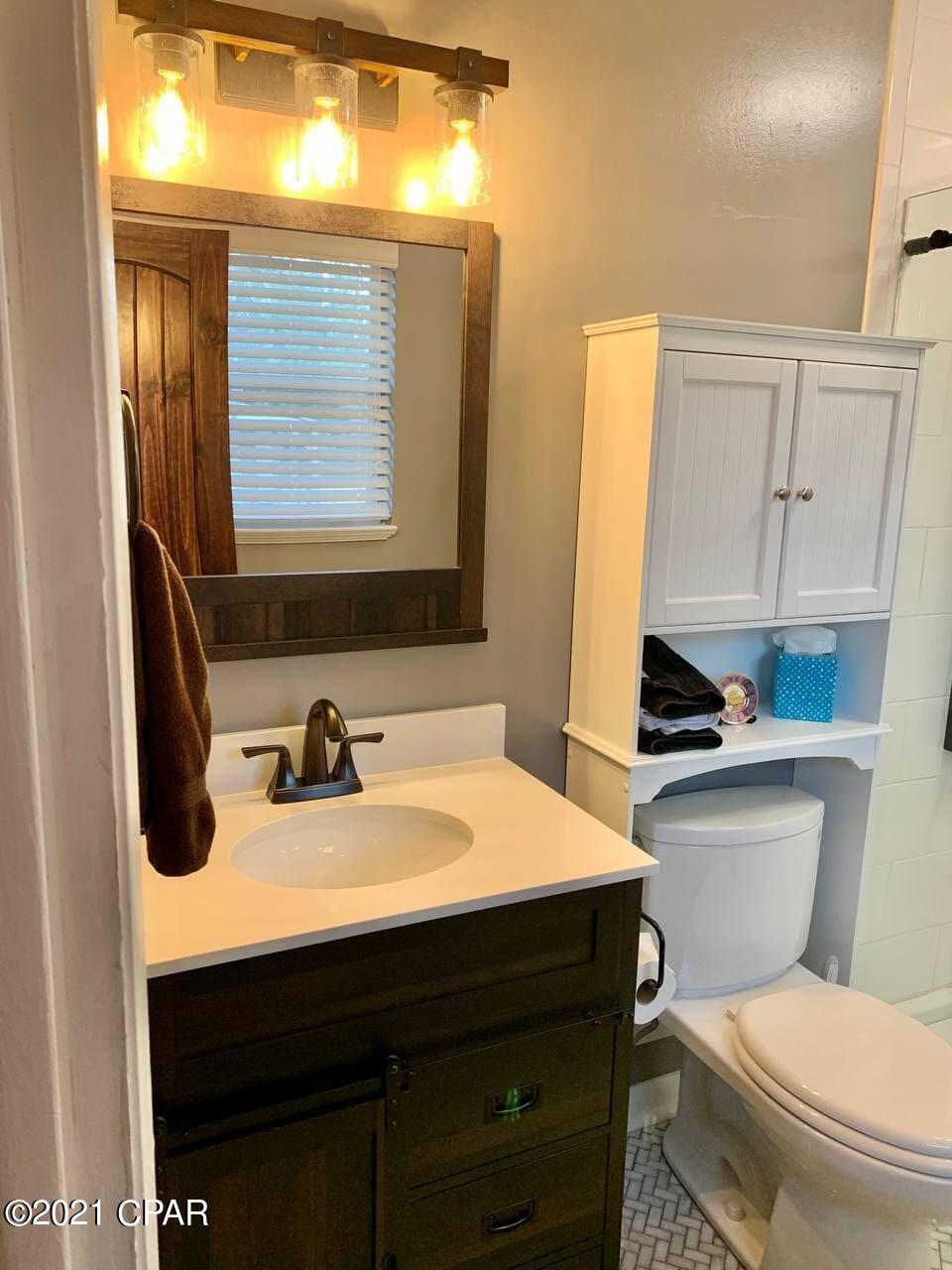 Imperial Oaks - Residential