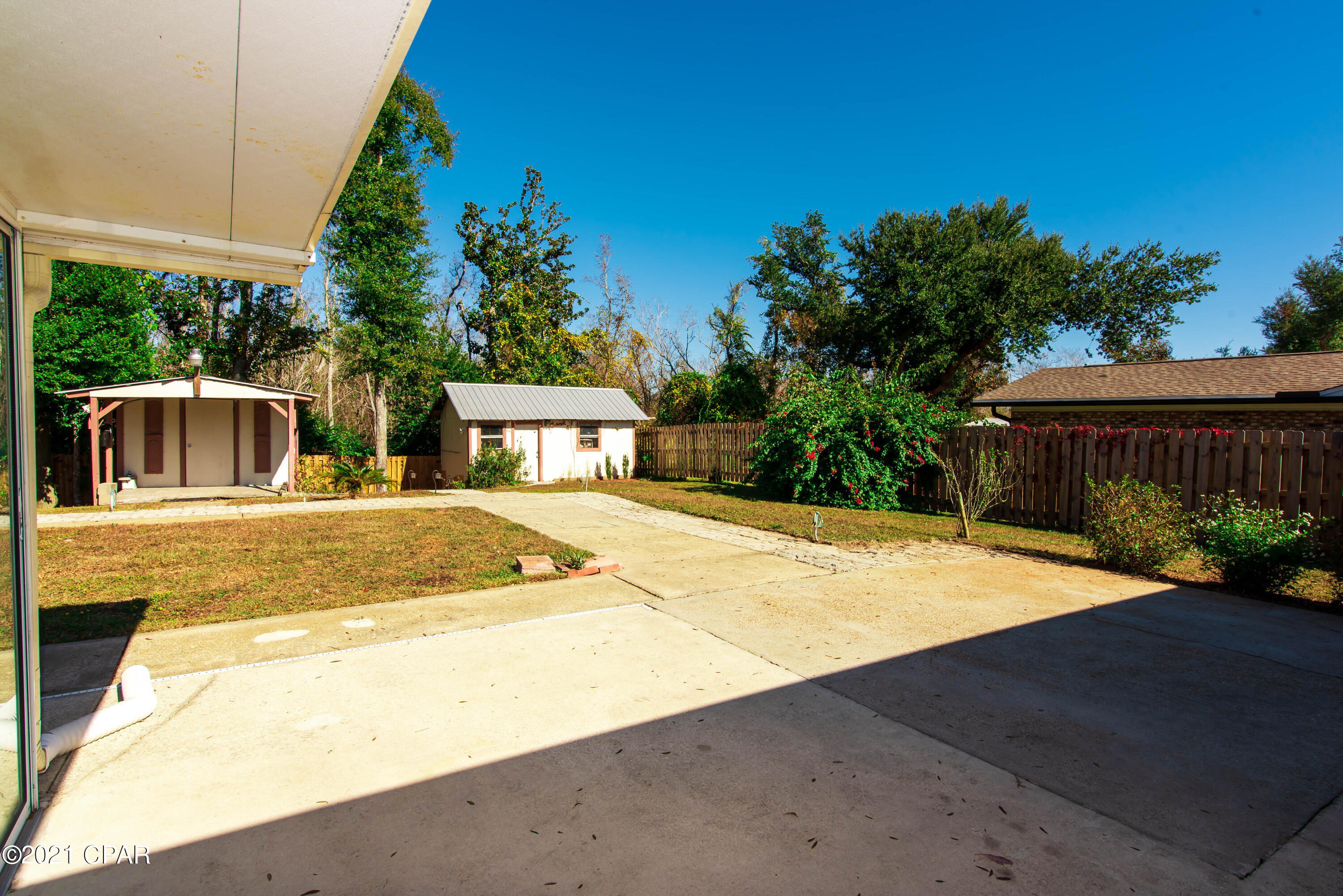 Imperial Oaks - Residential