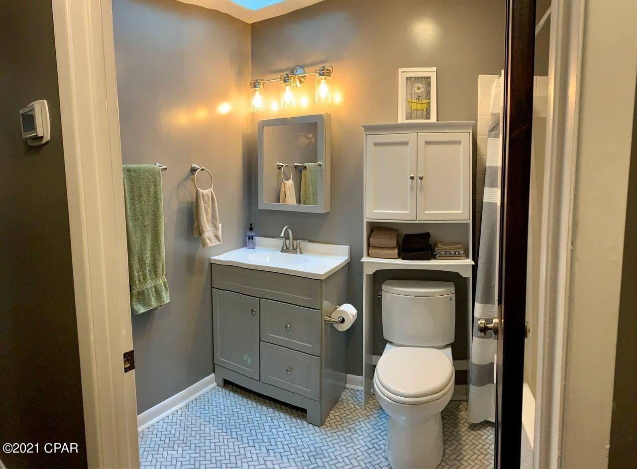 Imperial Oaks - Residential