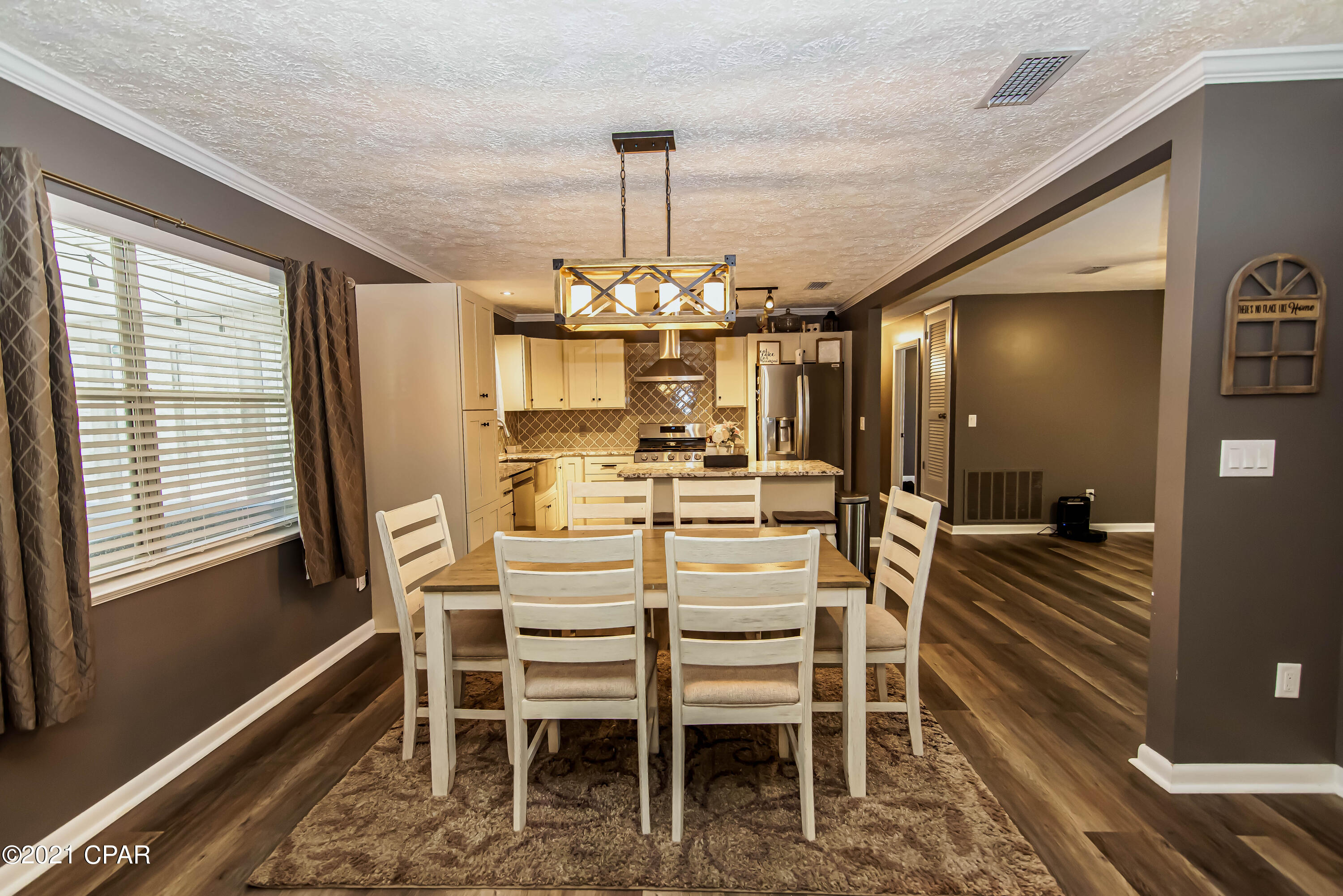 Imperial Oaks - Residential