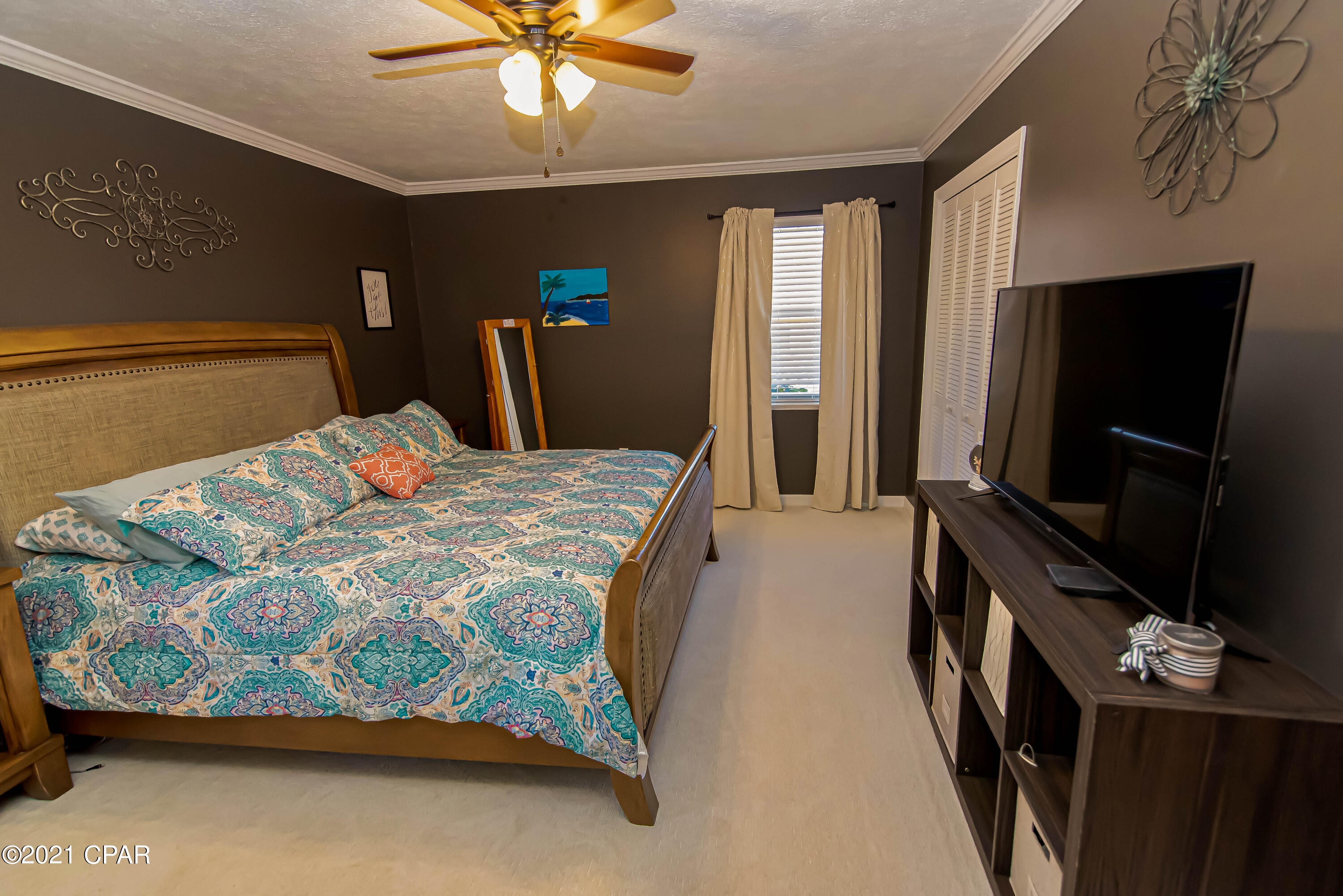 Imperial Oaks - Residential