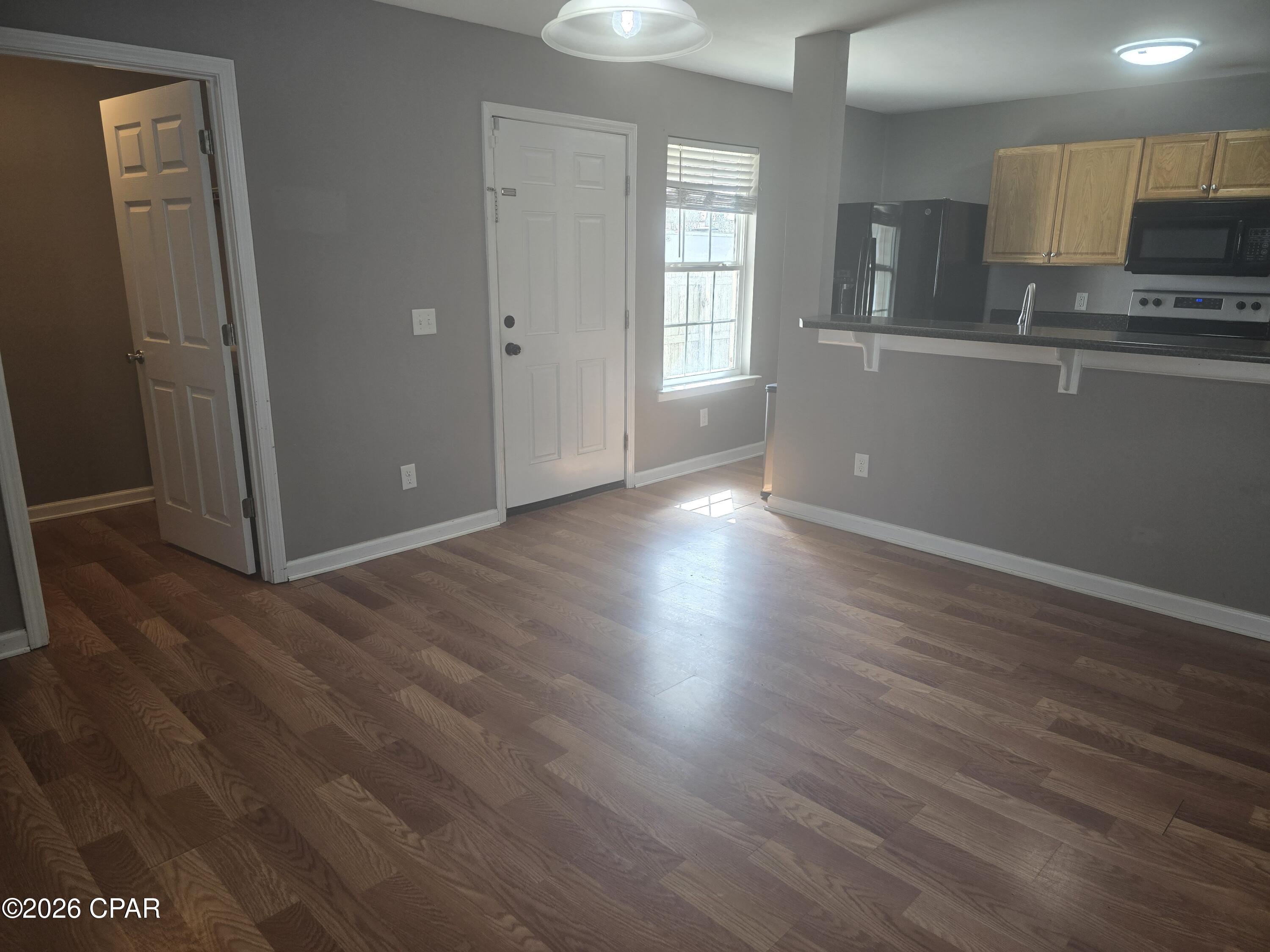 [No Recorded Subdiv] - Residential Lease