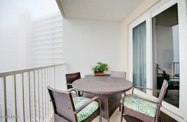 Laketown Wharf - Residential