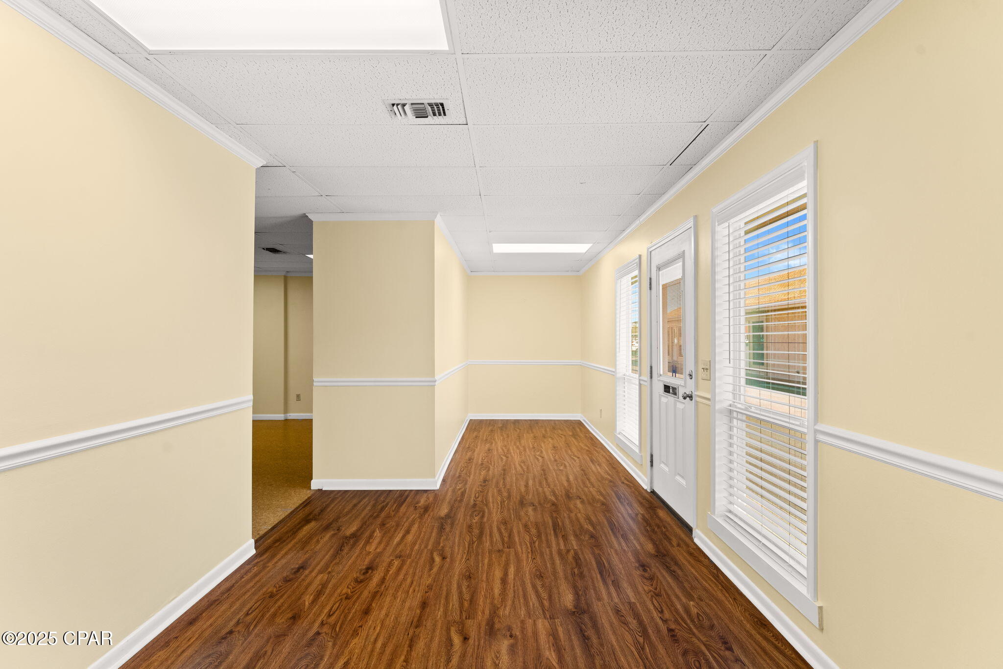 [No Recorded Subdiv] - Commercial Sale