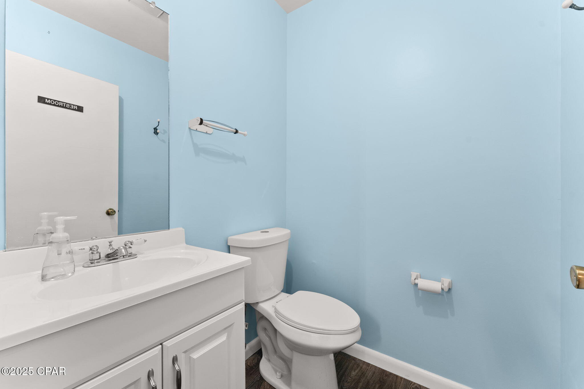 [No Recorded Subdiv] - Commercial Sale