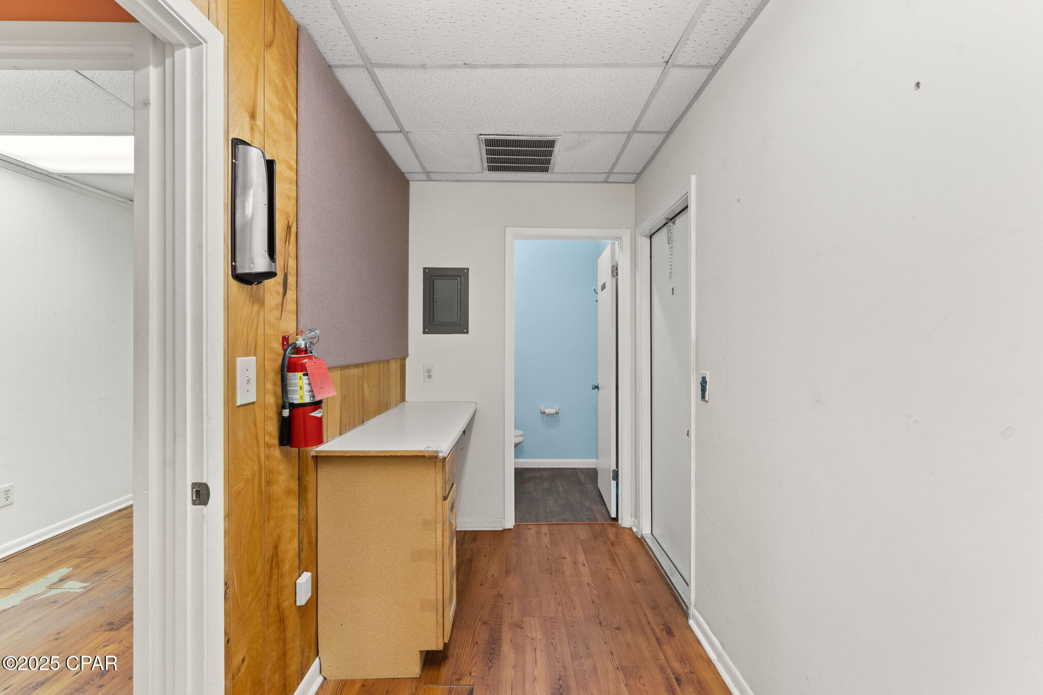 [No Recorded Subdiv] - Commercial Sale