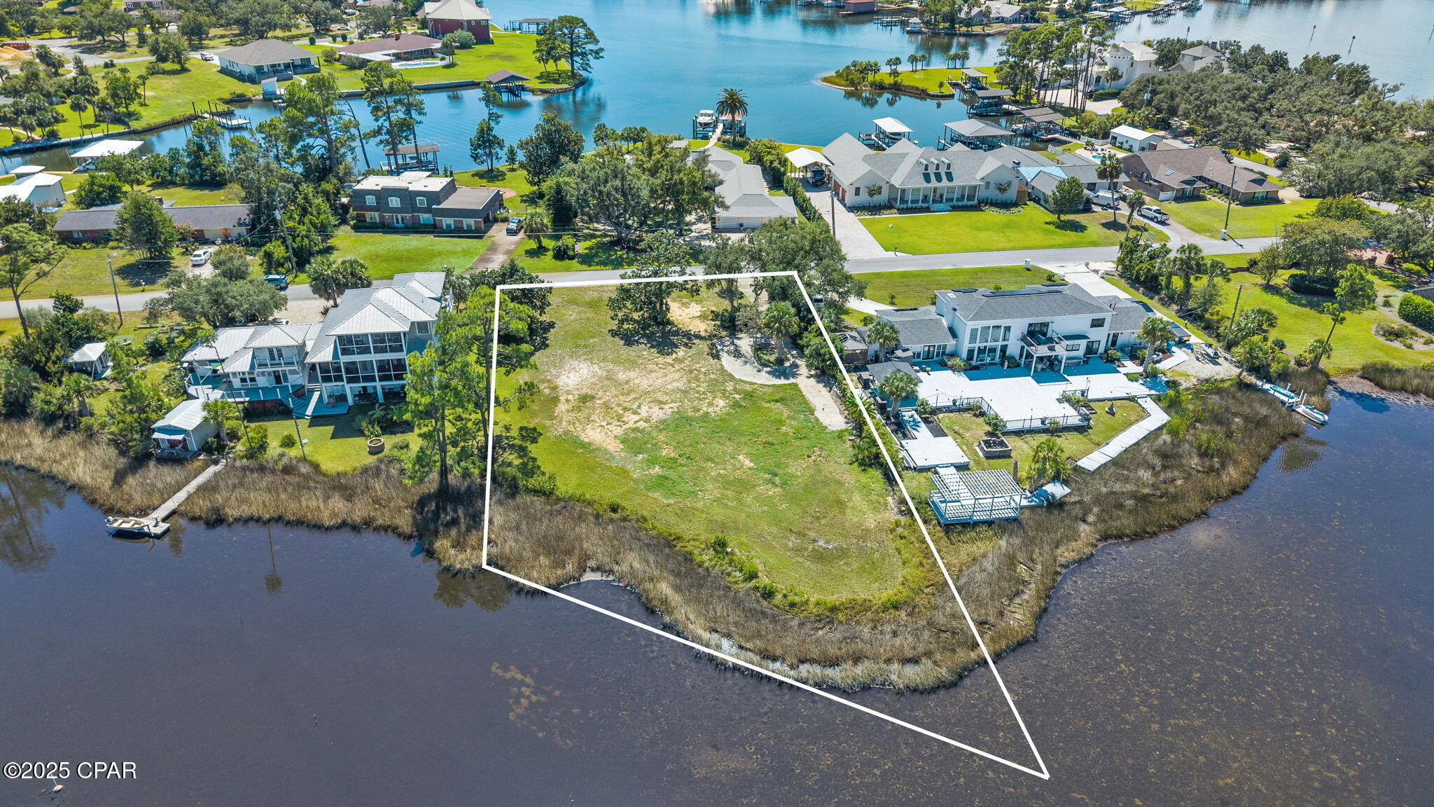 [No Recorded Subdiv] - Land