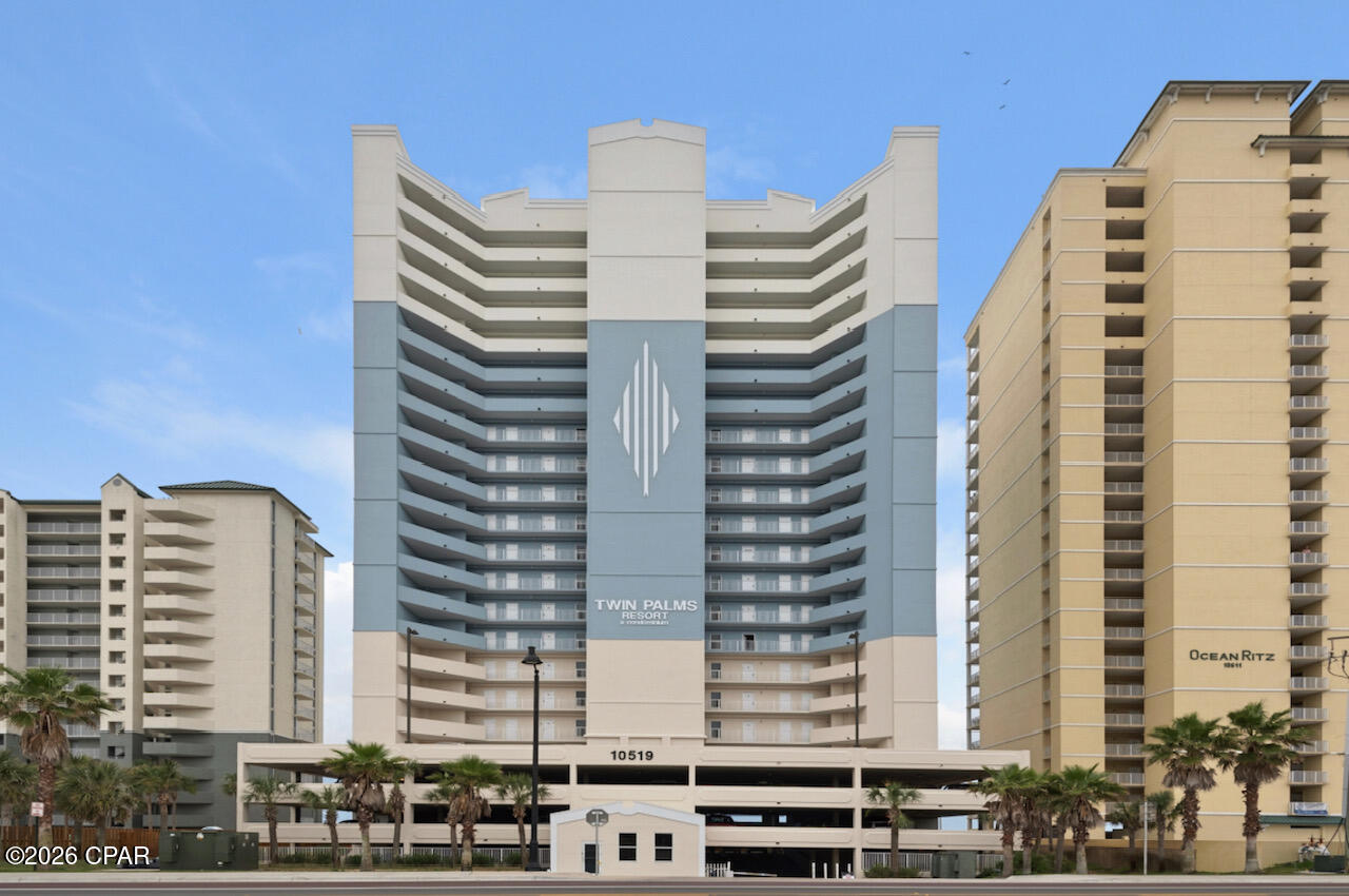 Twin Palms Resort - Residential